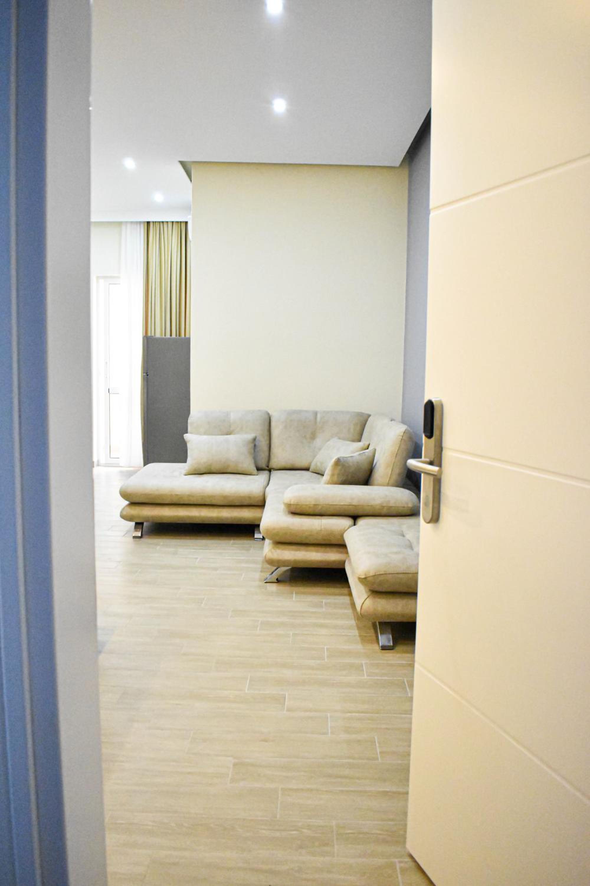 DelMar Apartments