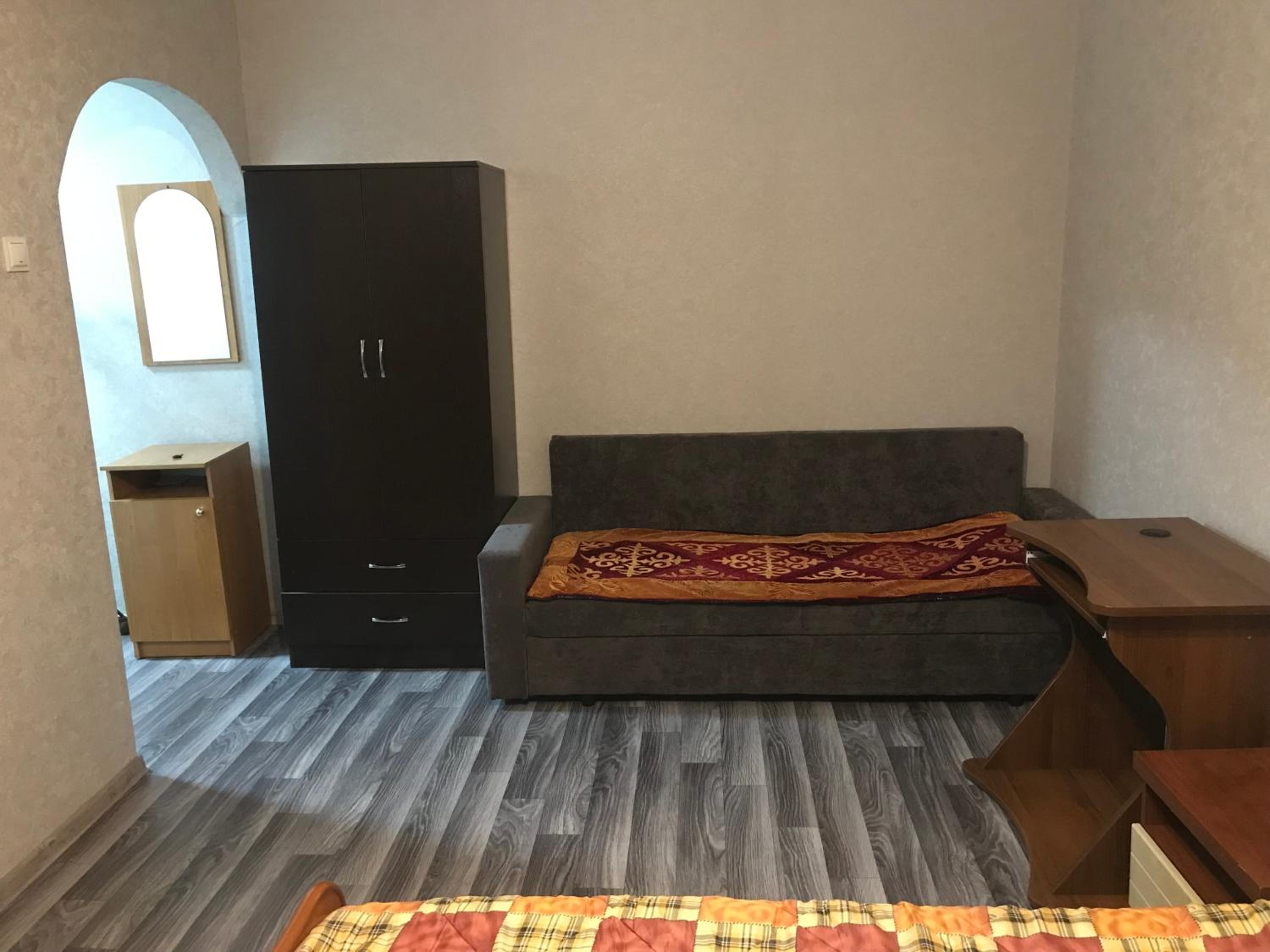Apartament near the Esentai river, KazNU, UN, Forum view 4