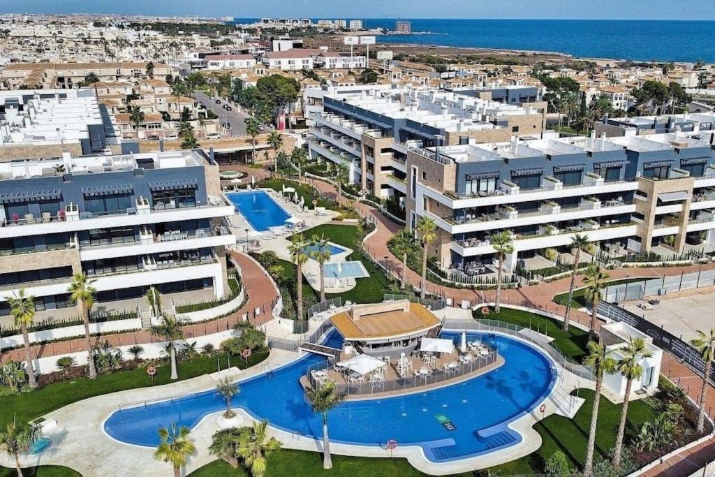 Nowoczesny apartament z ogrodem 6 osobowy