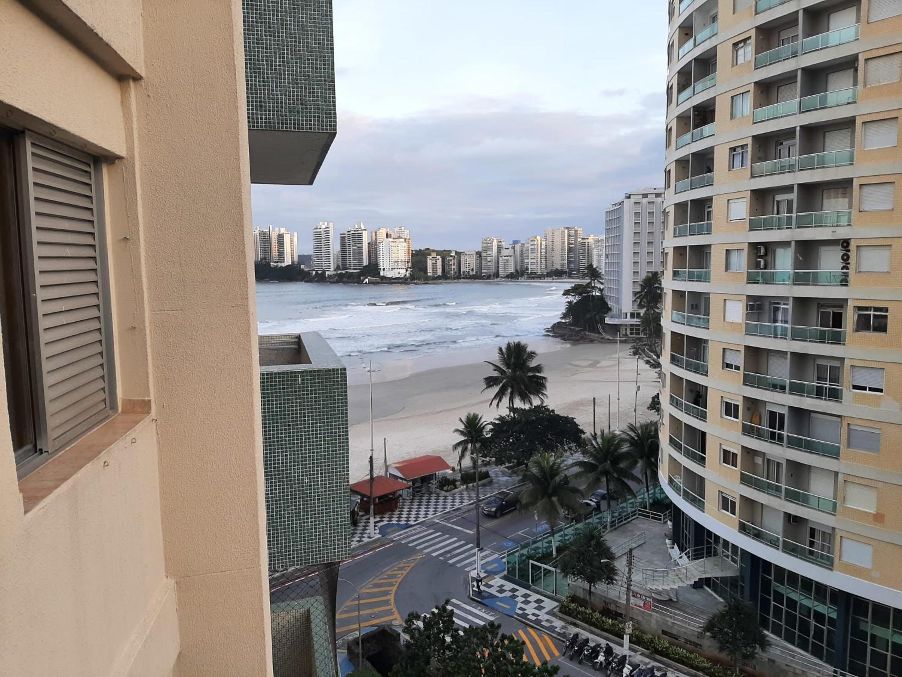Marvelous apartment with ocean view in Pitangueiras - SAO016 view 2