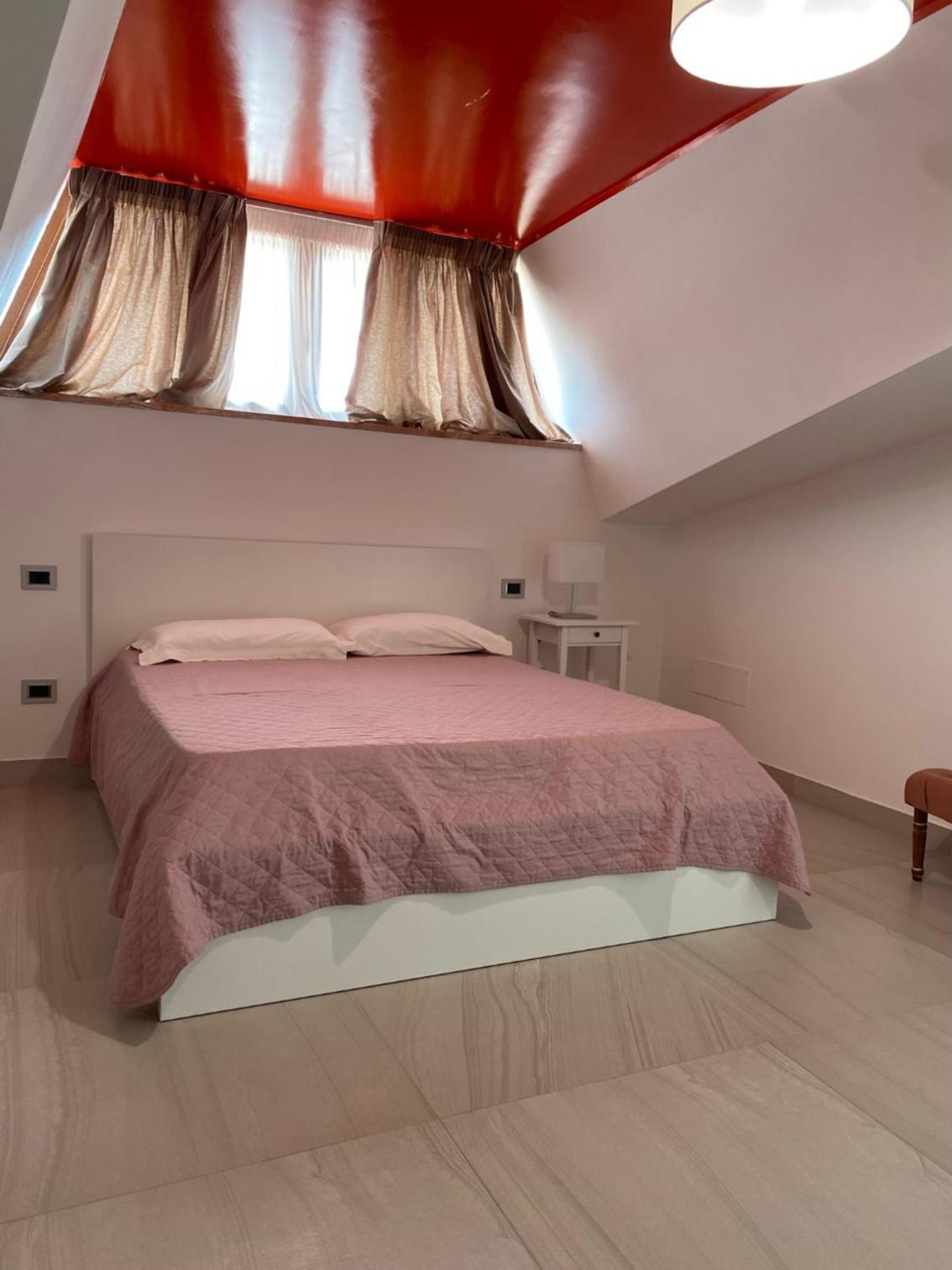 Villa Arya en Saviano — hotel room