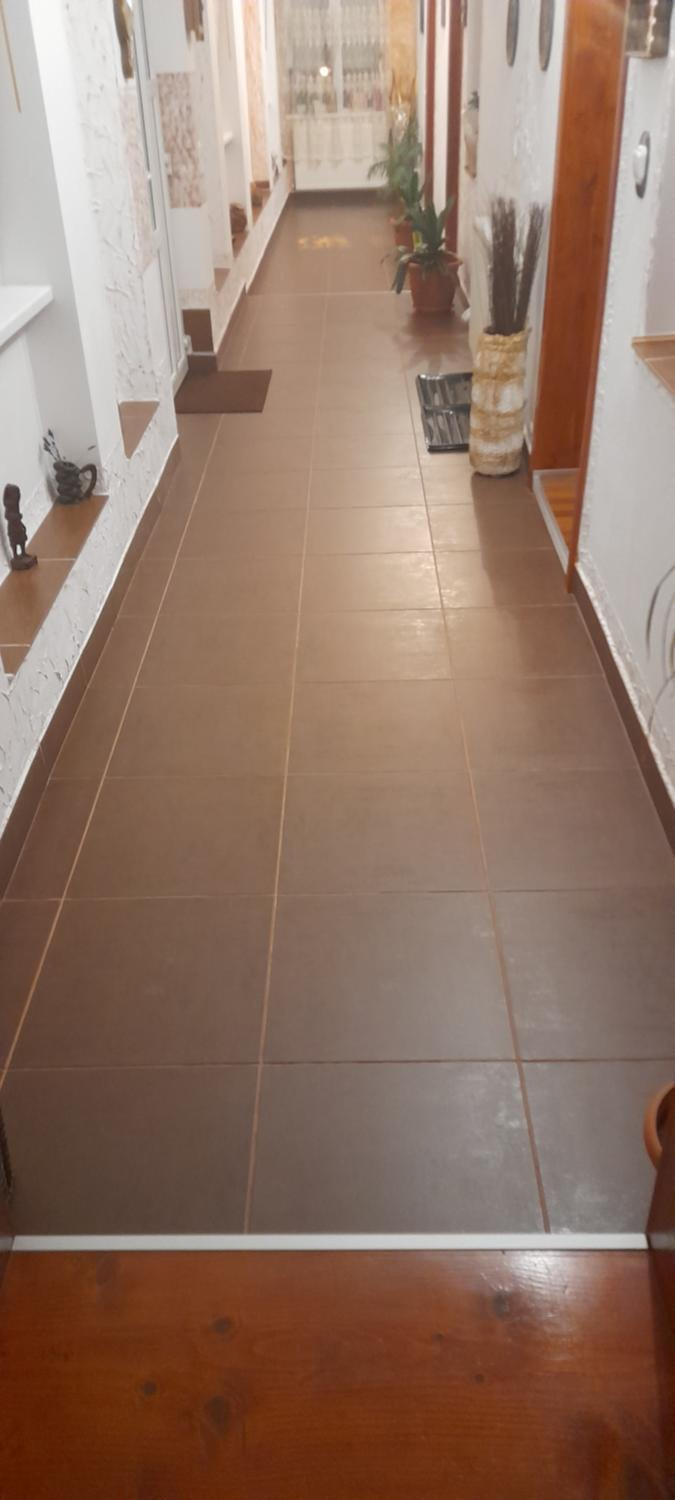 Photo 93