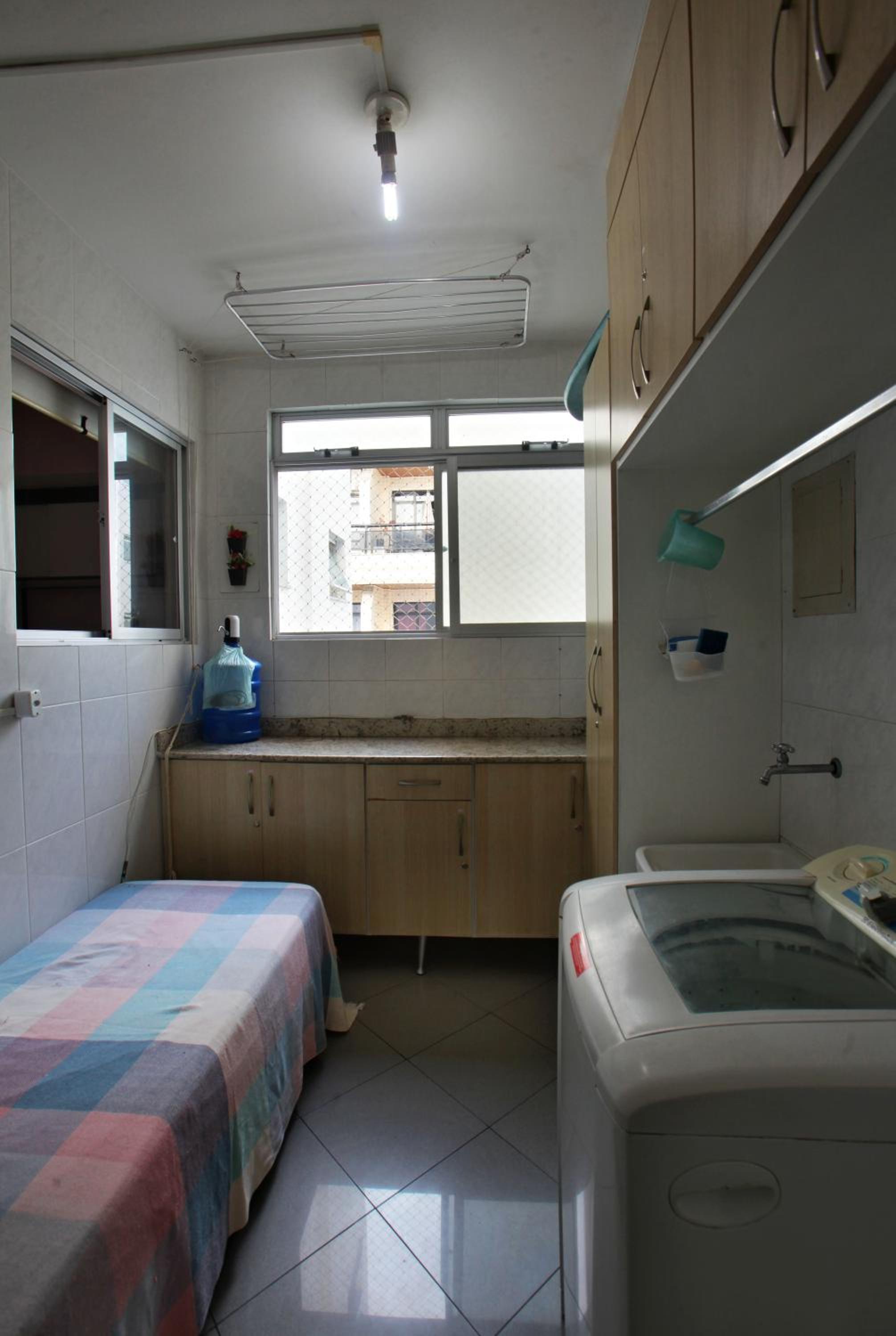 Photo 32