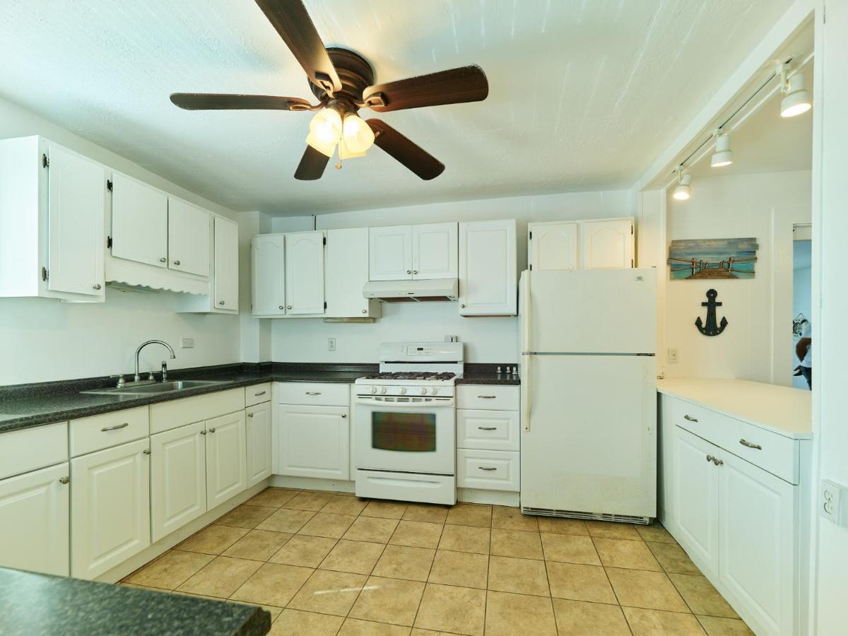 7 Beachside inn - Property Image 15
