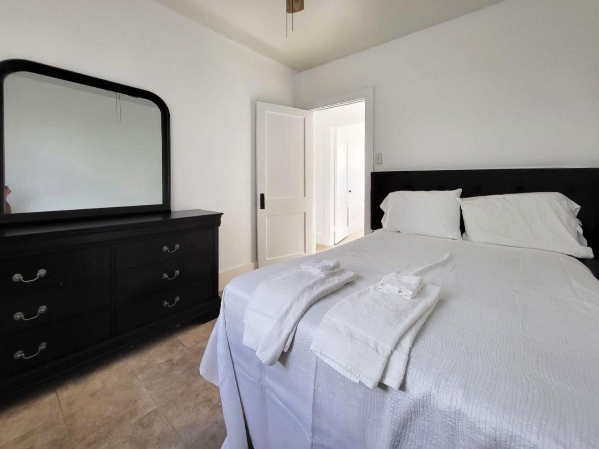 7 Beachside inn - Property Image 7