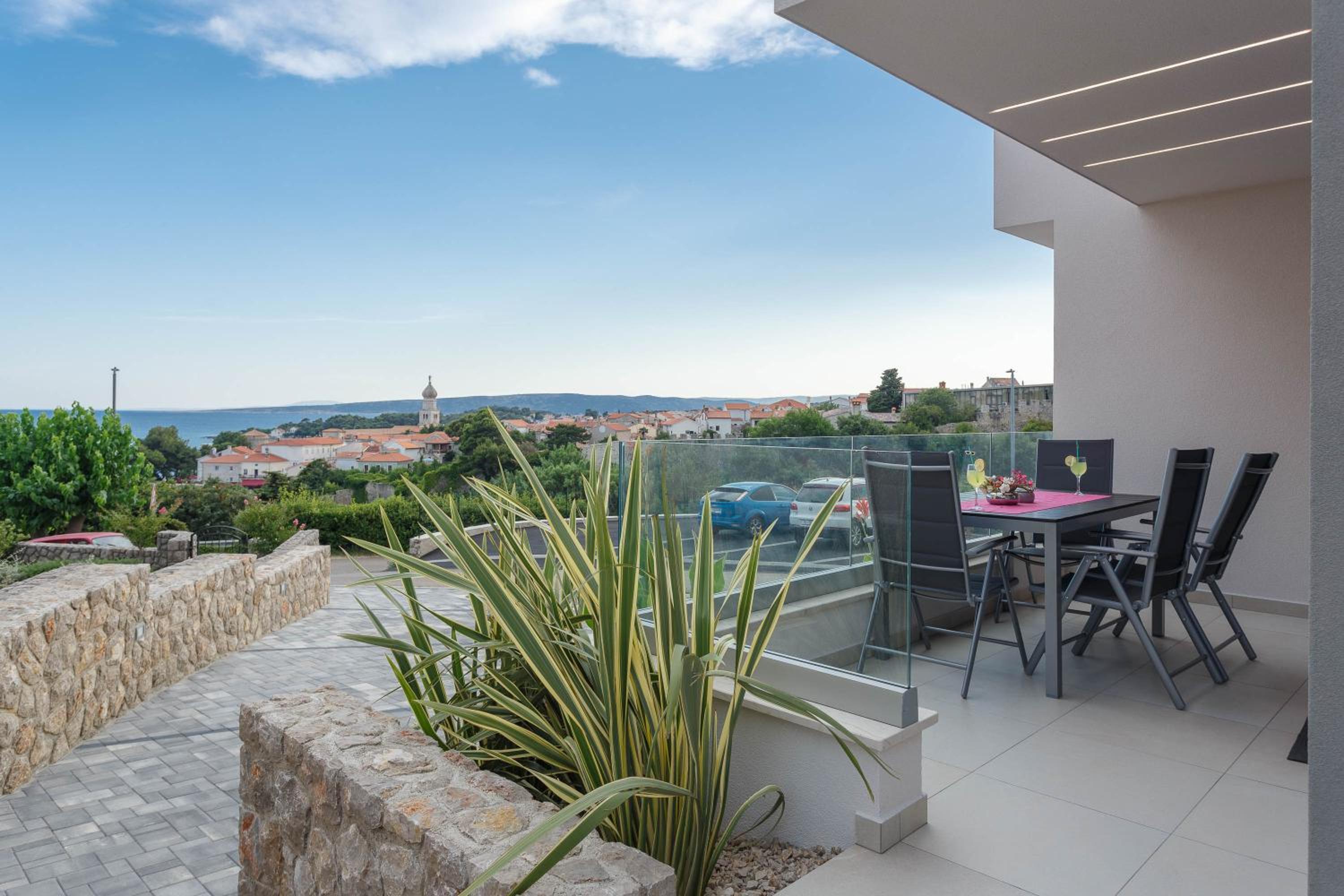 Luxury residence Luca
