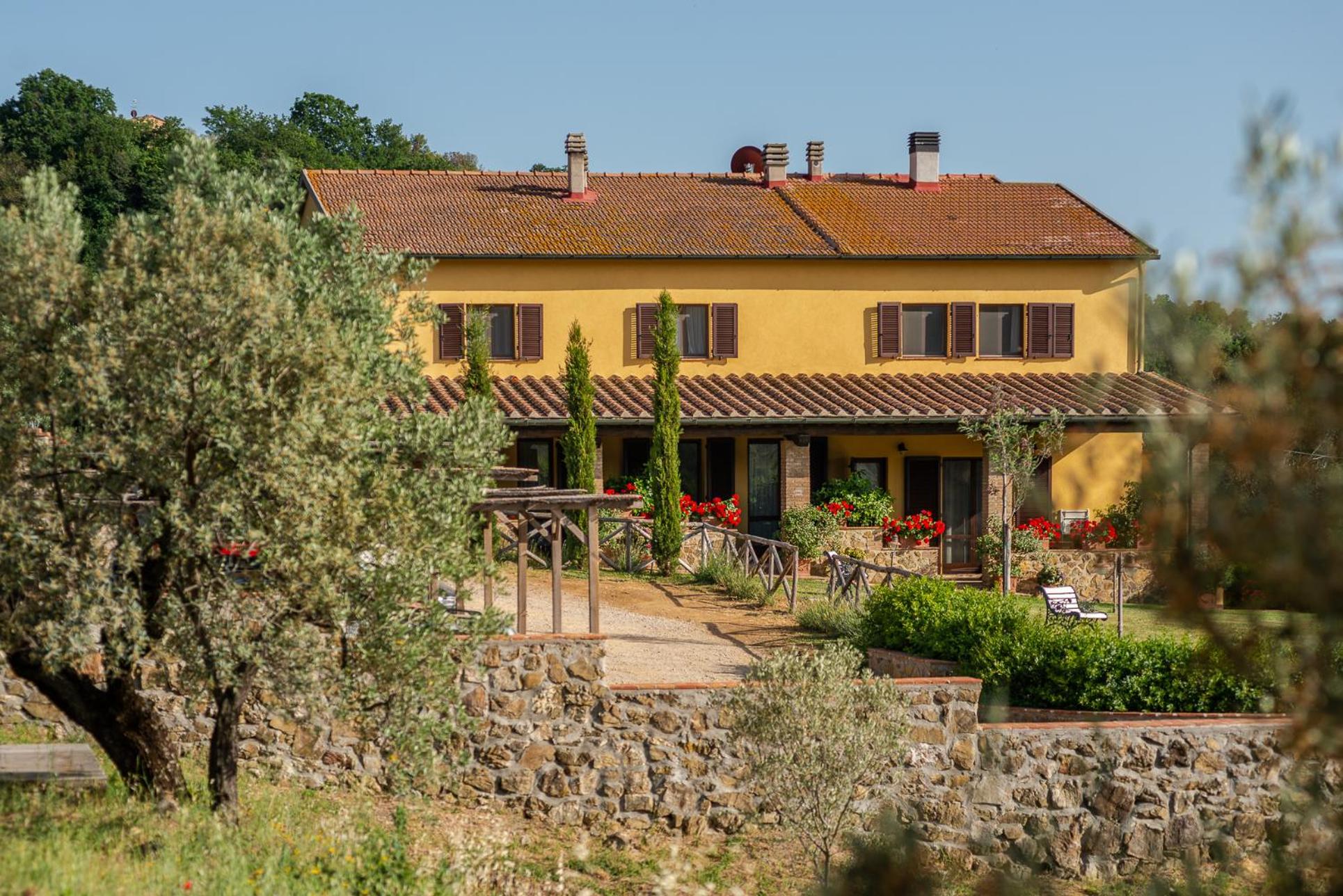 Podere Vecchia Commenda view 2