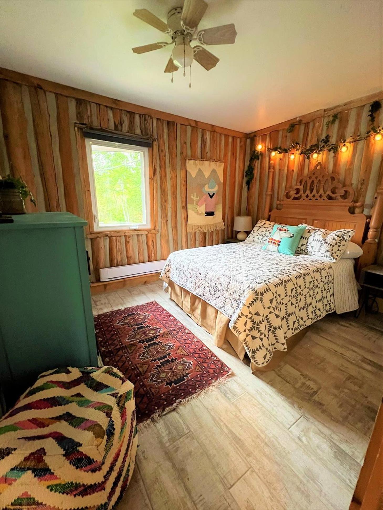 Li'l Ranch - Nature Lovers Retreat TEX MEX Log home