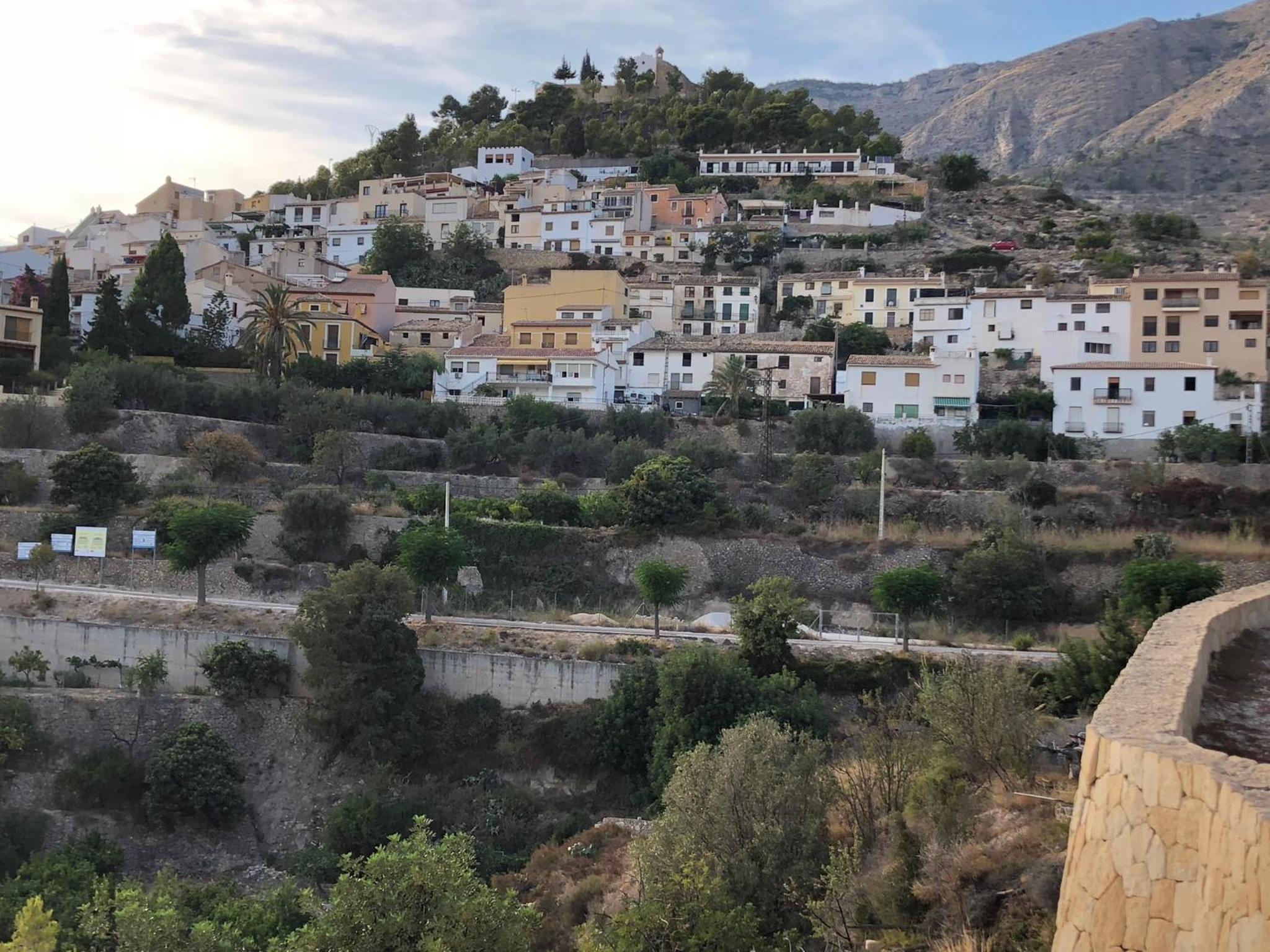 Finca El Tossalet, GRAN PISCINA junto al pueblo view 4