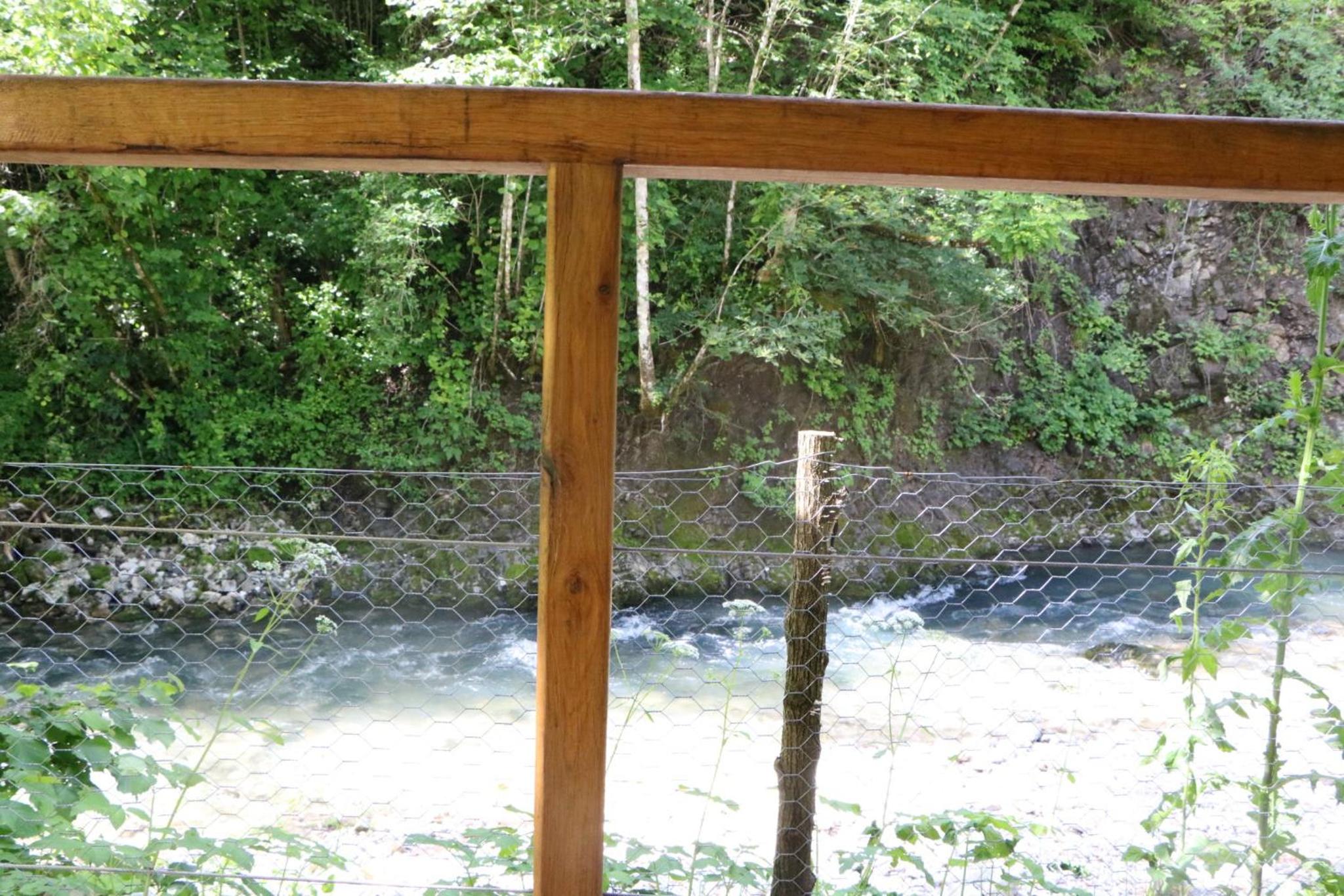 Photo 48