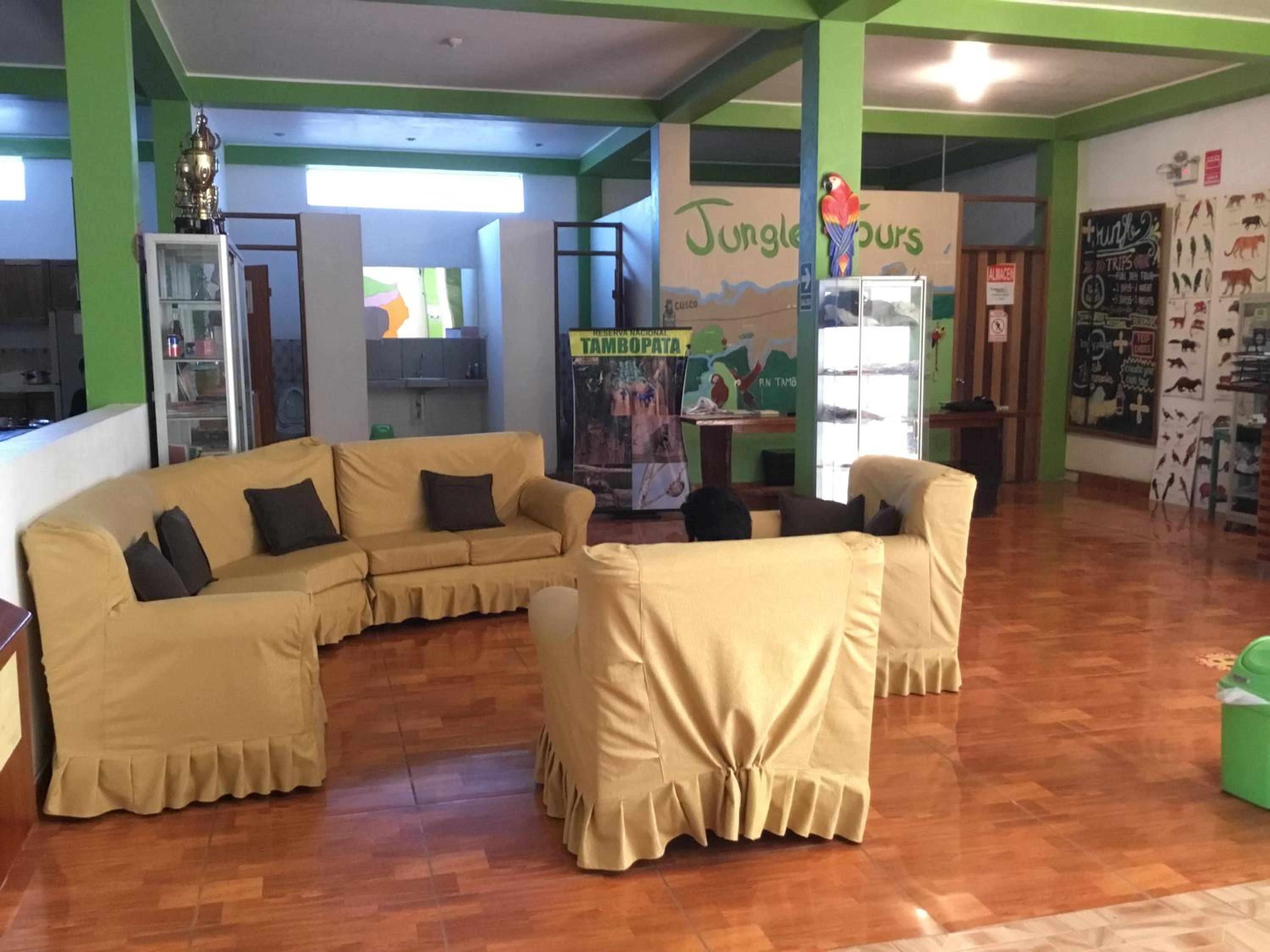 Tambopata Hostel