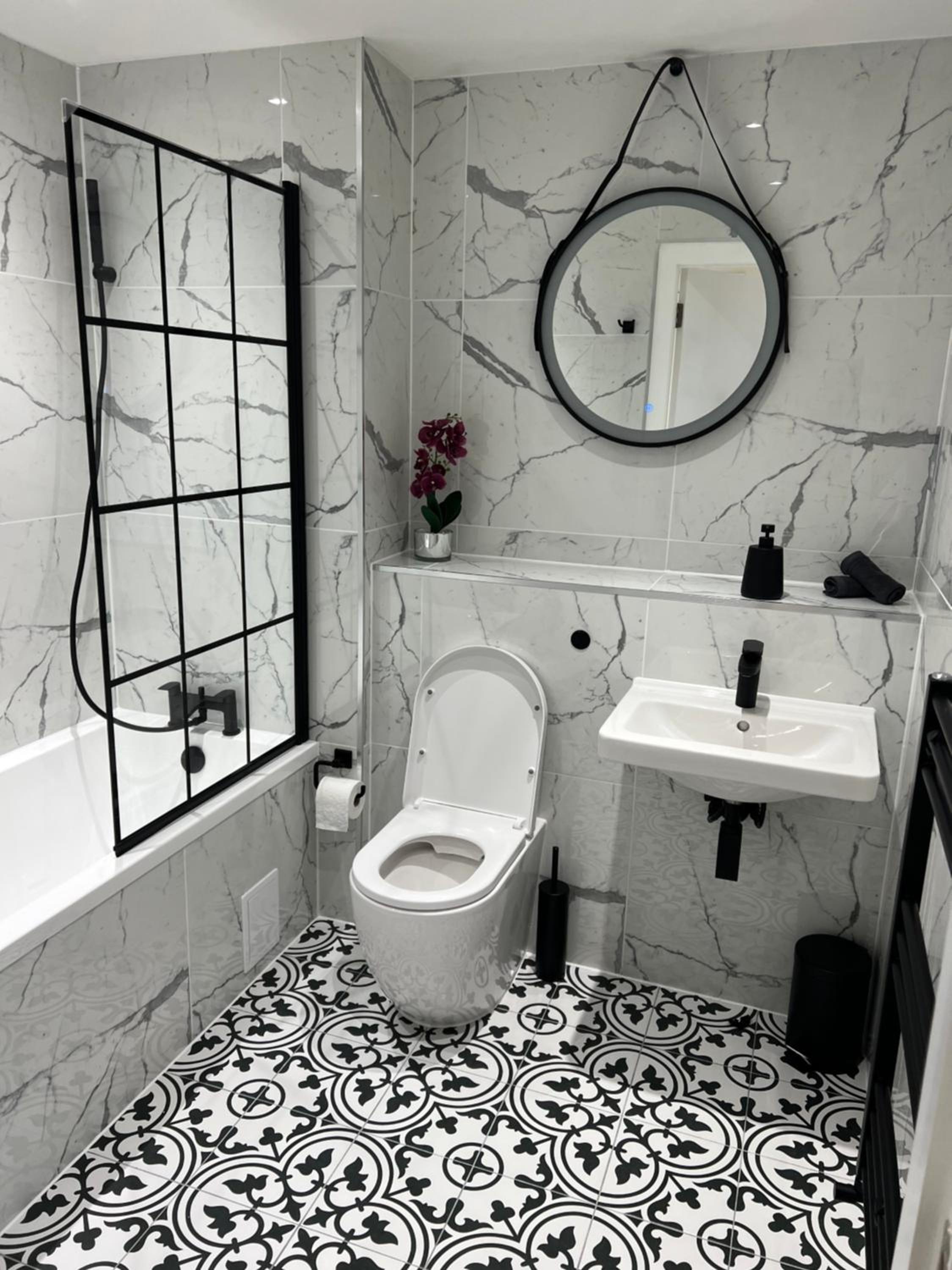 Strada Apartment