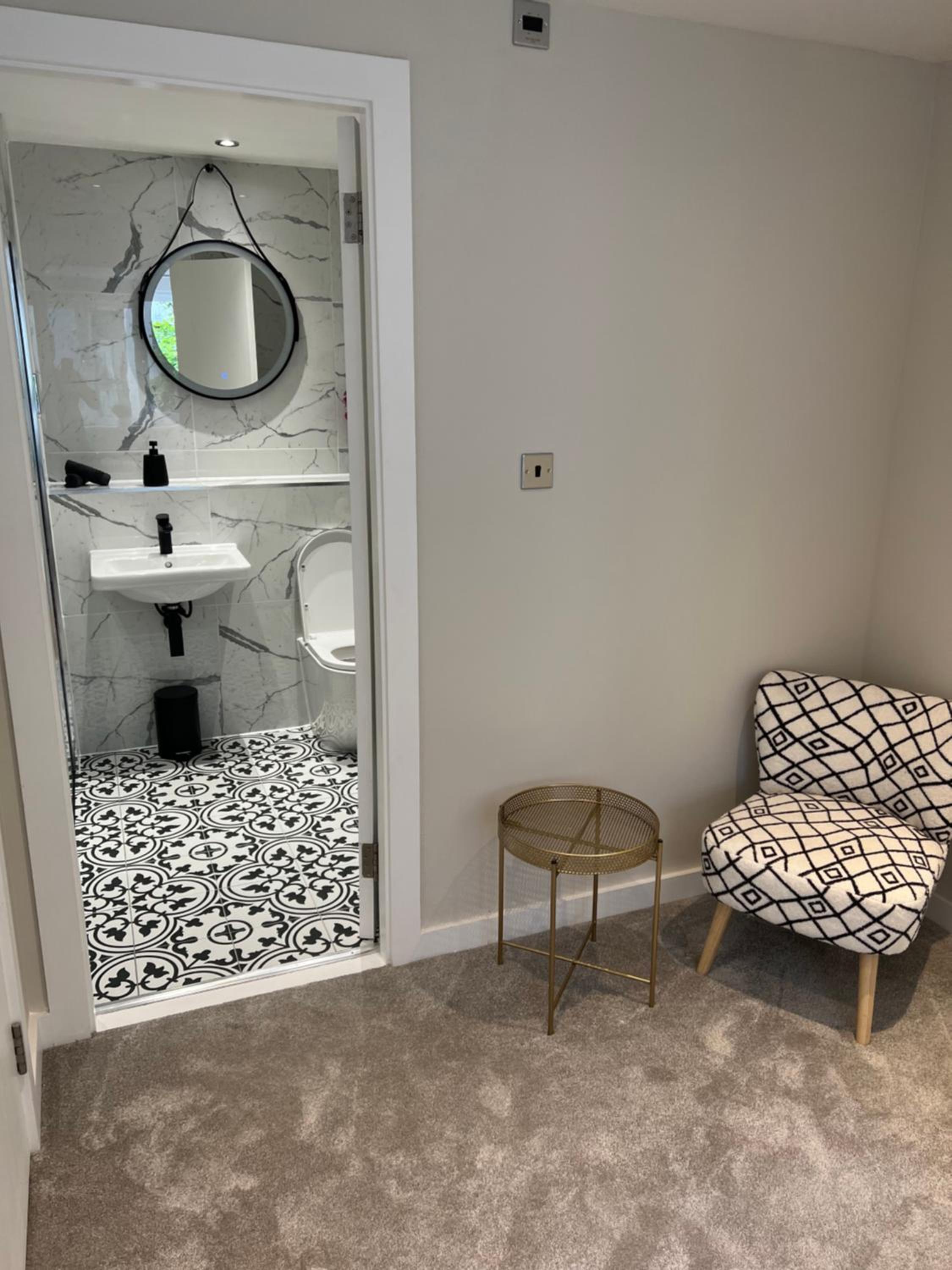 Strada Apartment