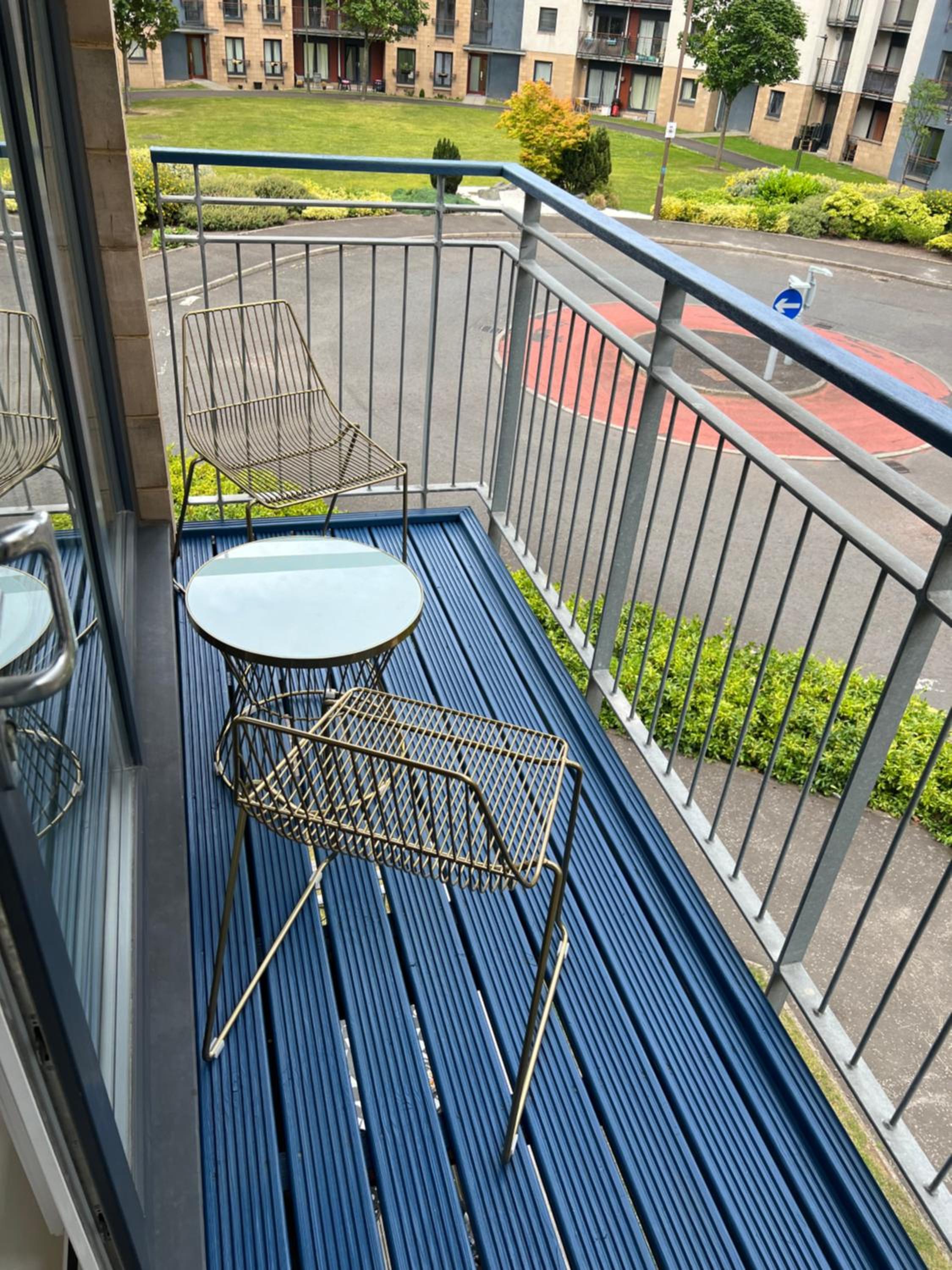 Strada Apartment