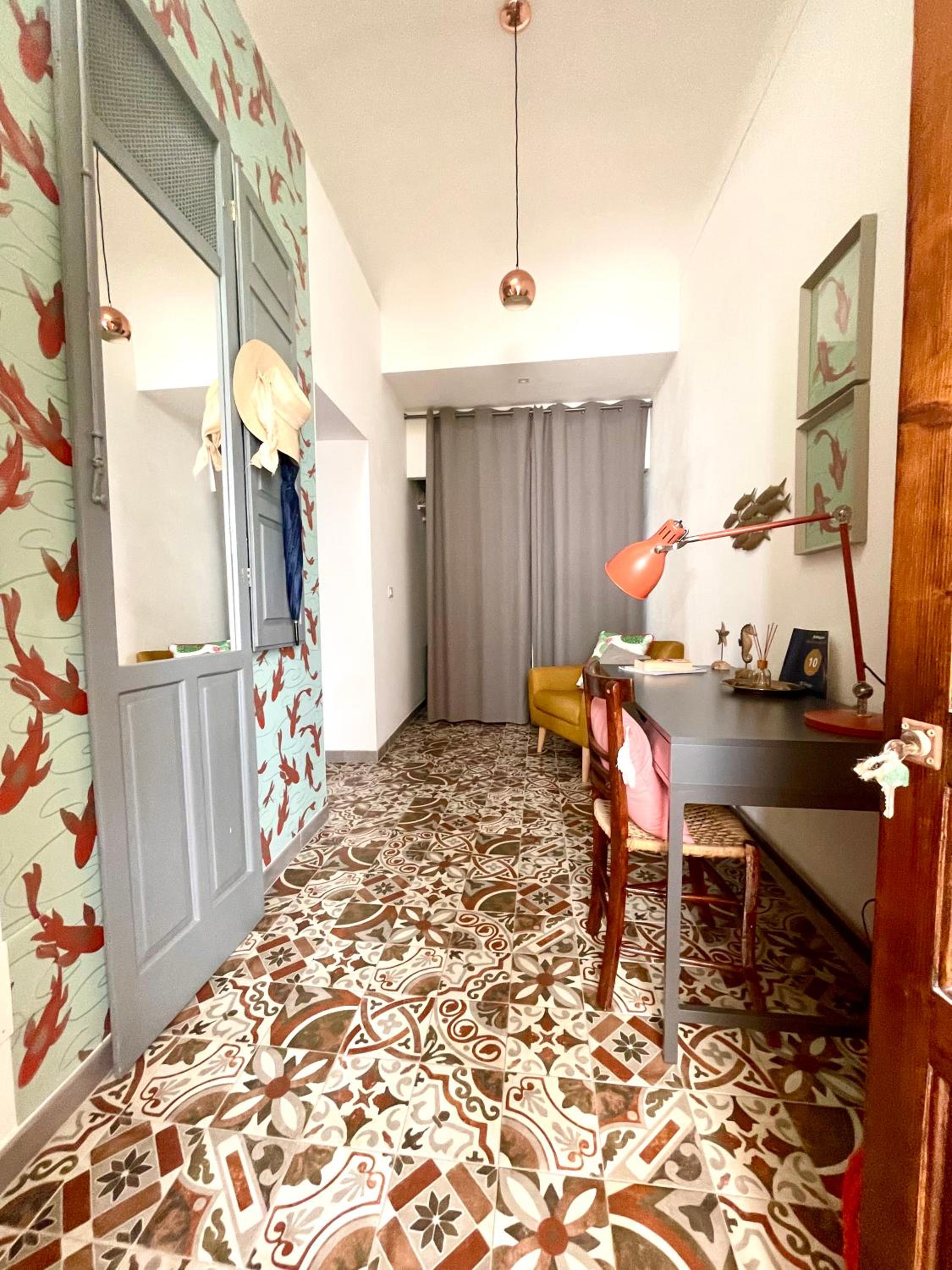 hotel room