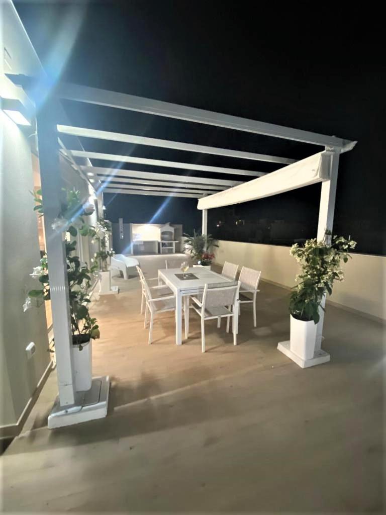 ROSSINI PENTHOUSE