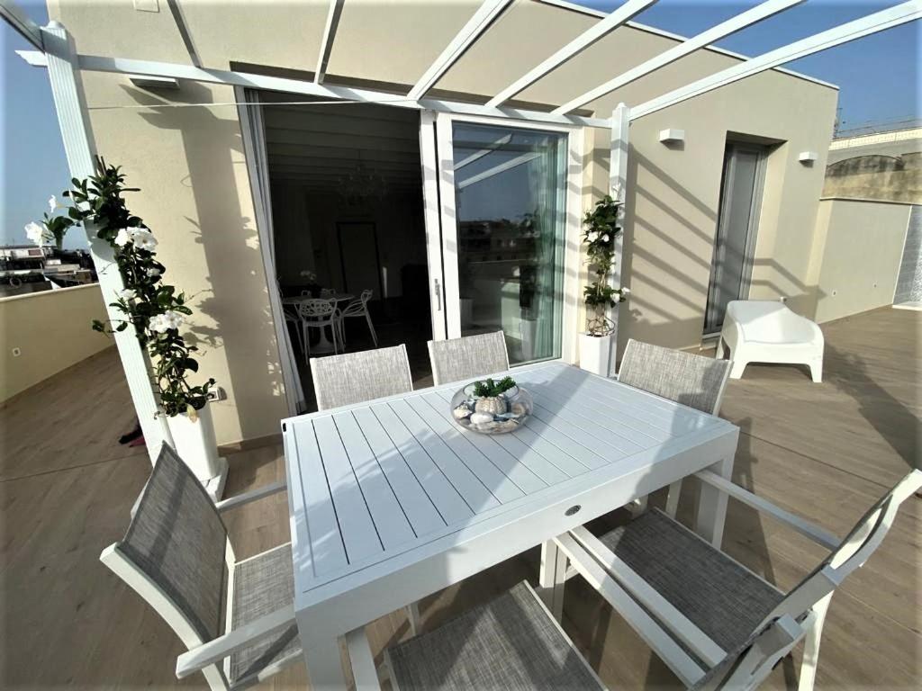 ROSSINI PENTHOUSE