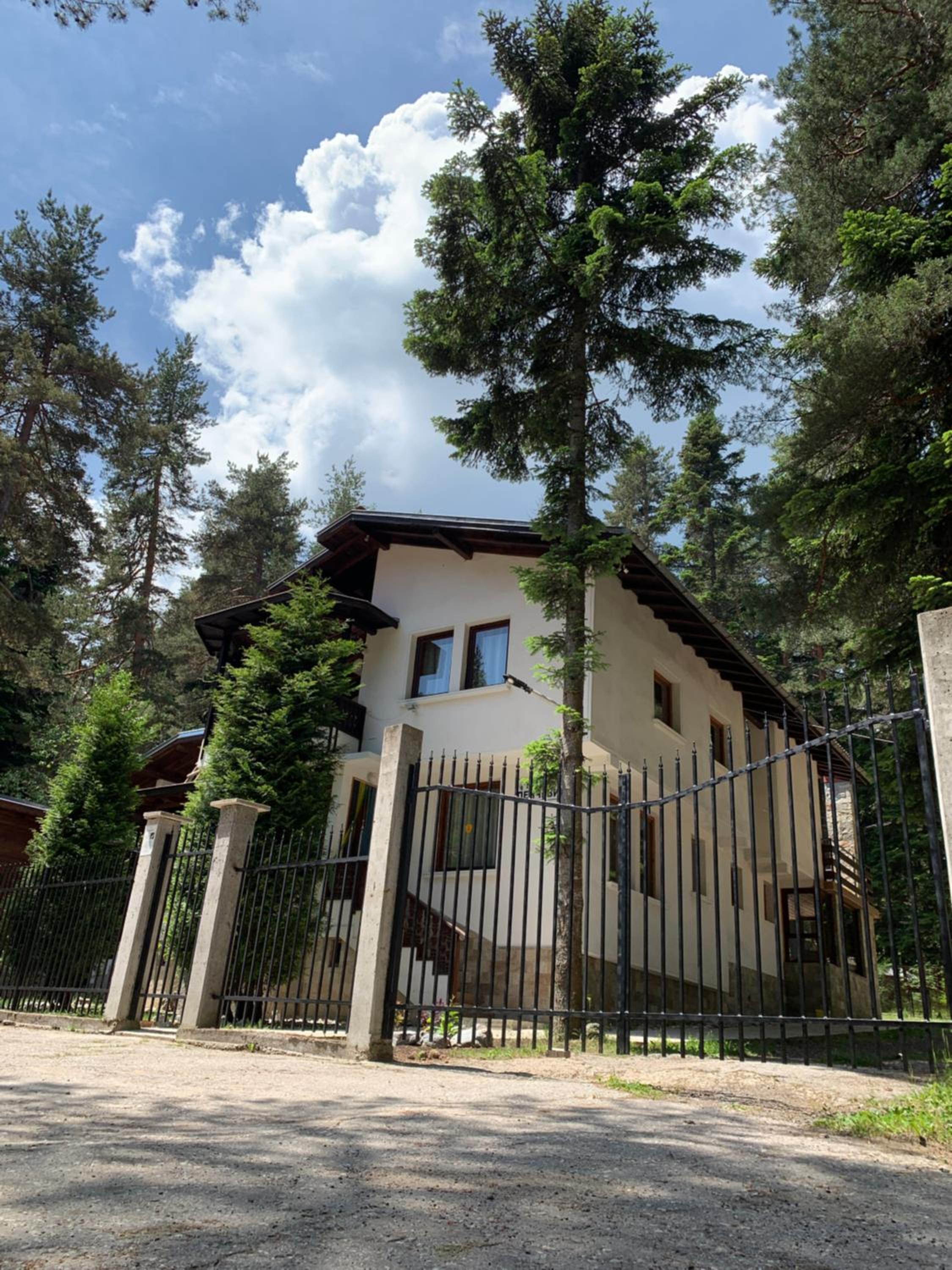 Вила Пенчеви, кк. Цигов чарк