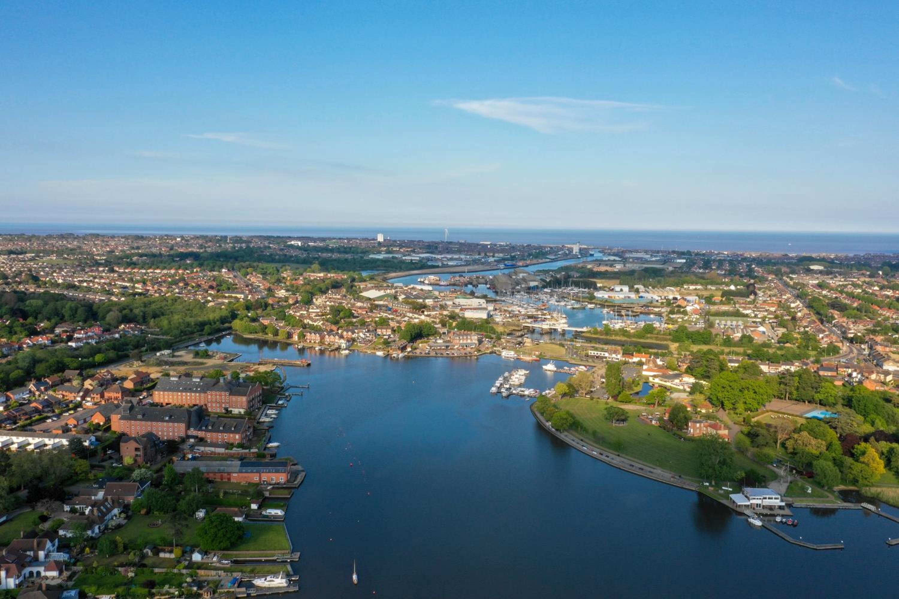 Oulton Broads New Build Holiday Home 3 Bedroom- 3 Bathroom with Free Parking