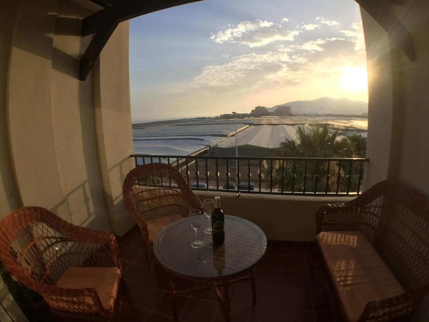 Apartamento Playa Calahonda El Farillo con terraza