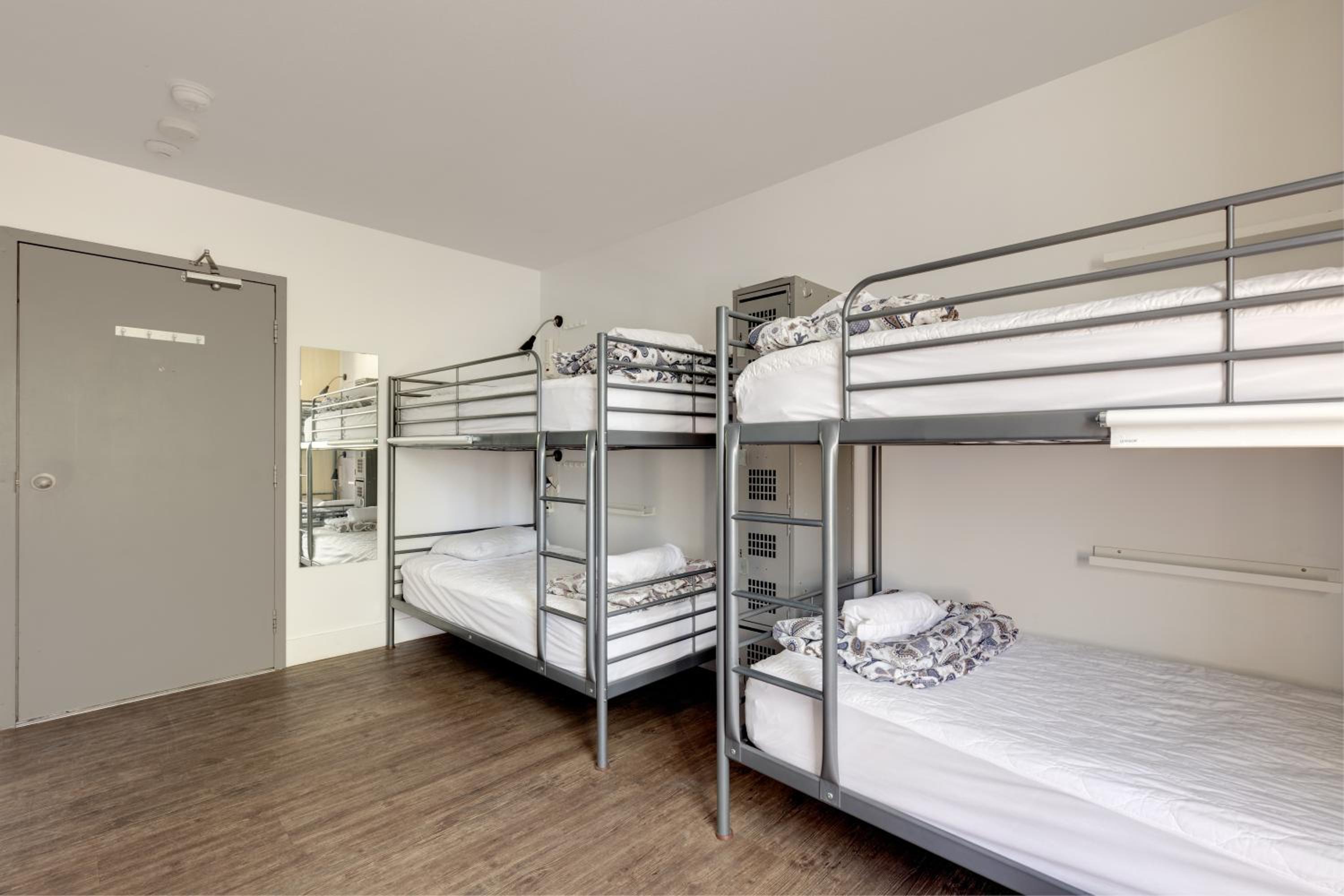 HI Kelowna Hostel