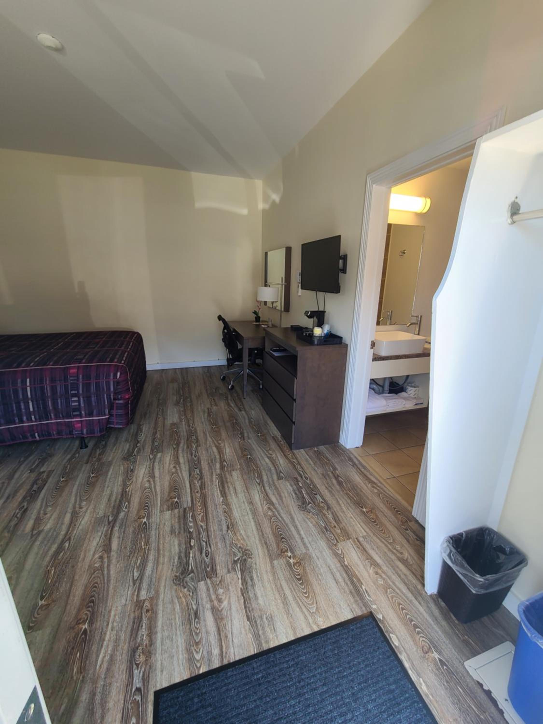 Stardust Motel - Bedford