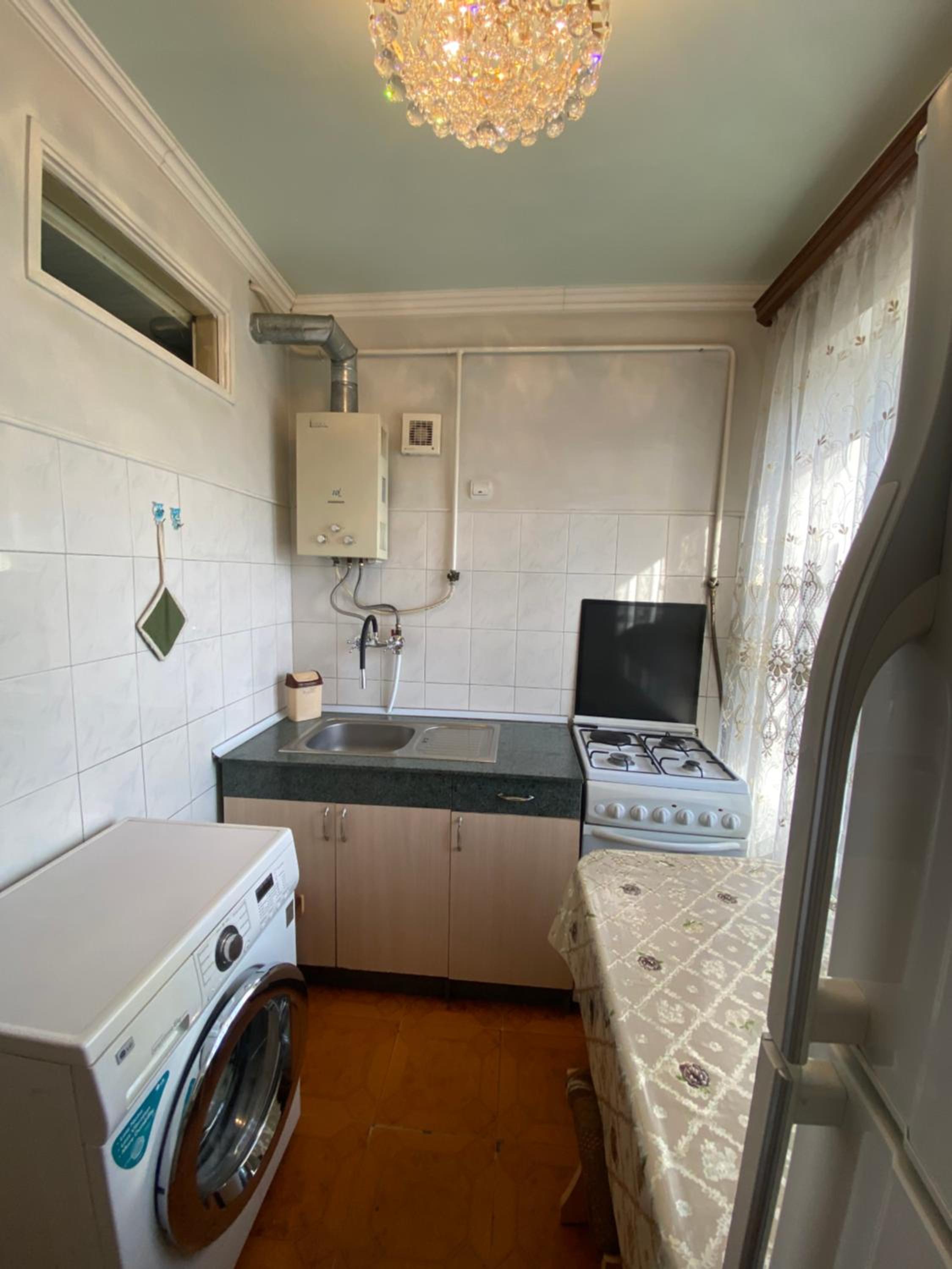 Apartment near Airport and station Charbakh