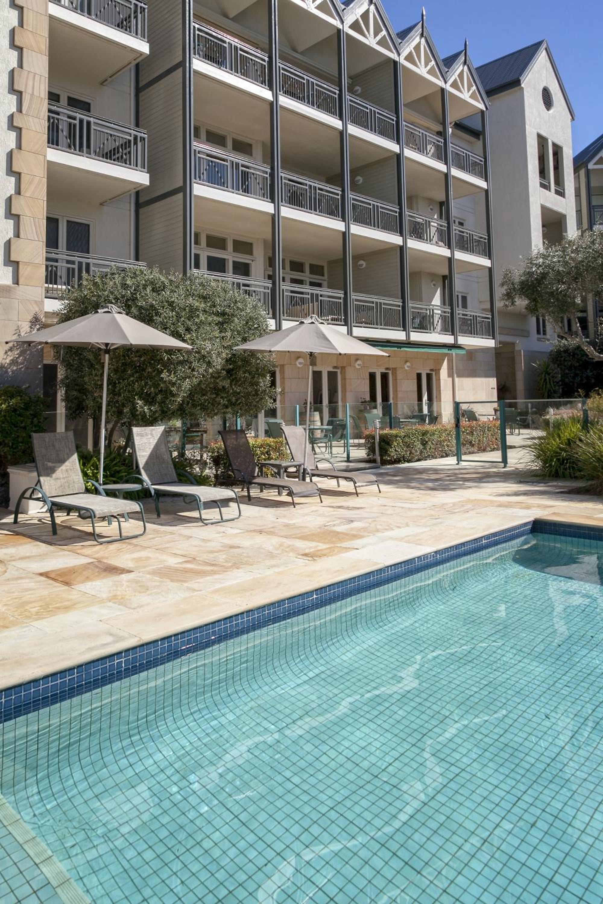 Portsea Village Resort