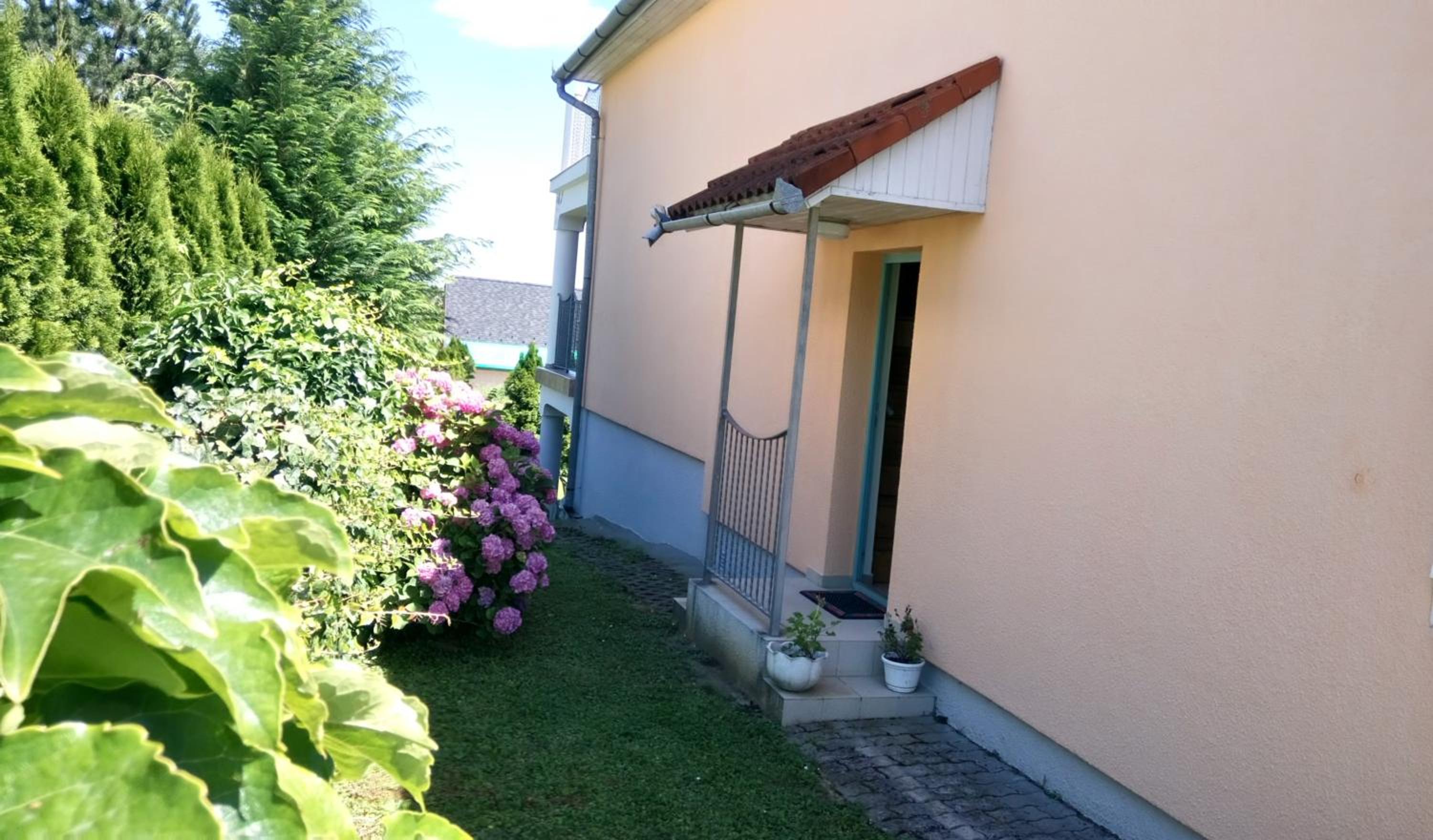 Gyöngyös Apartman, kényelem 5 percre a Termáltól view 2