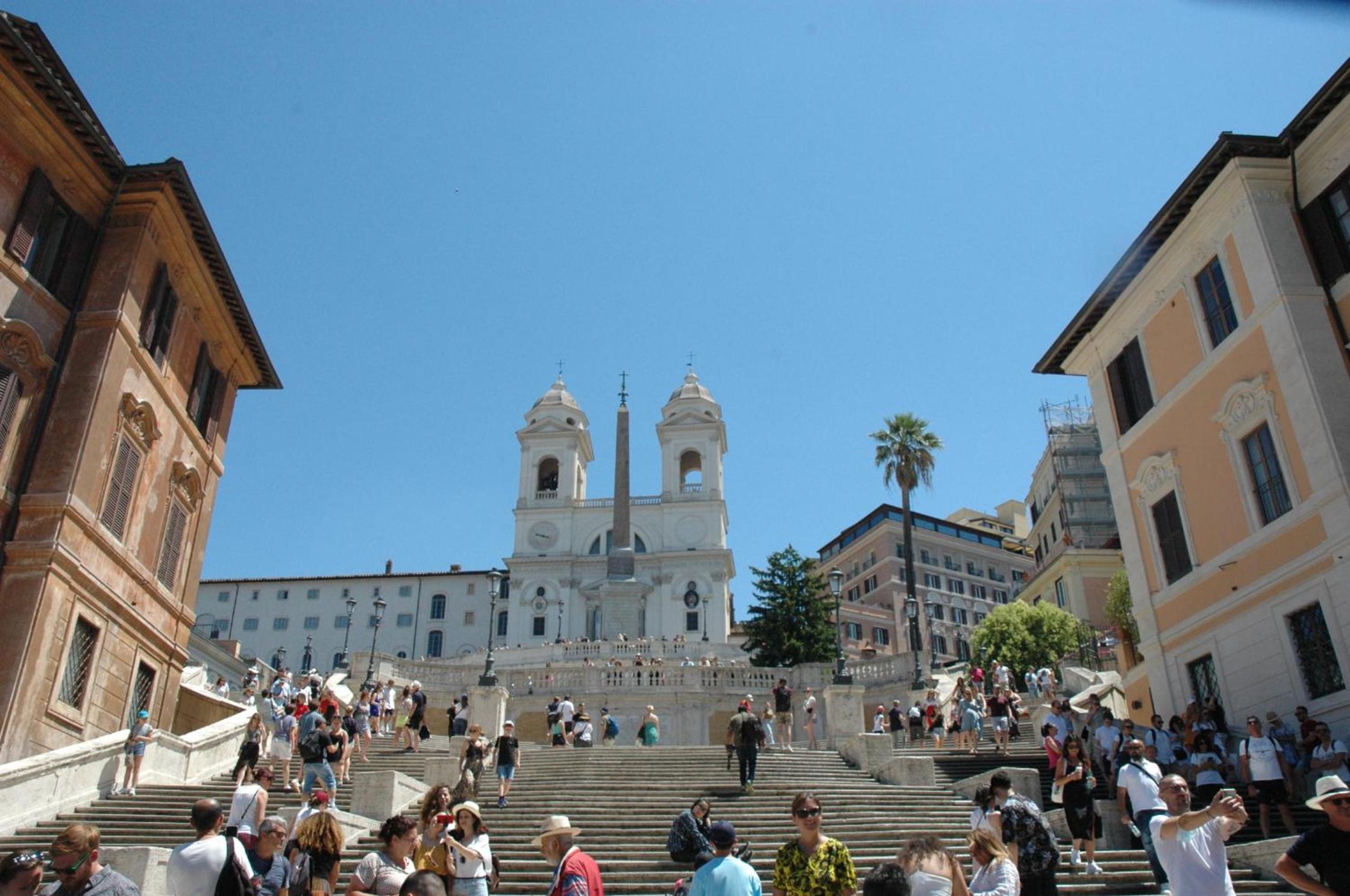 Crispi 2enty at Spanish Steps