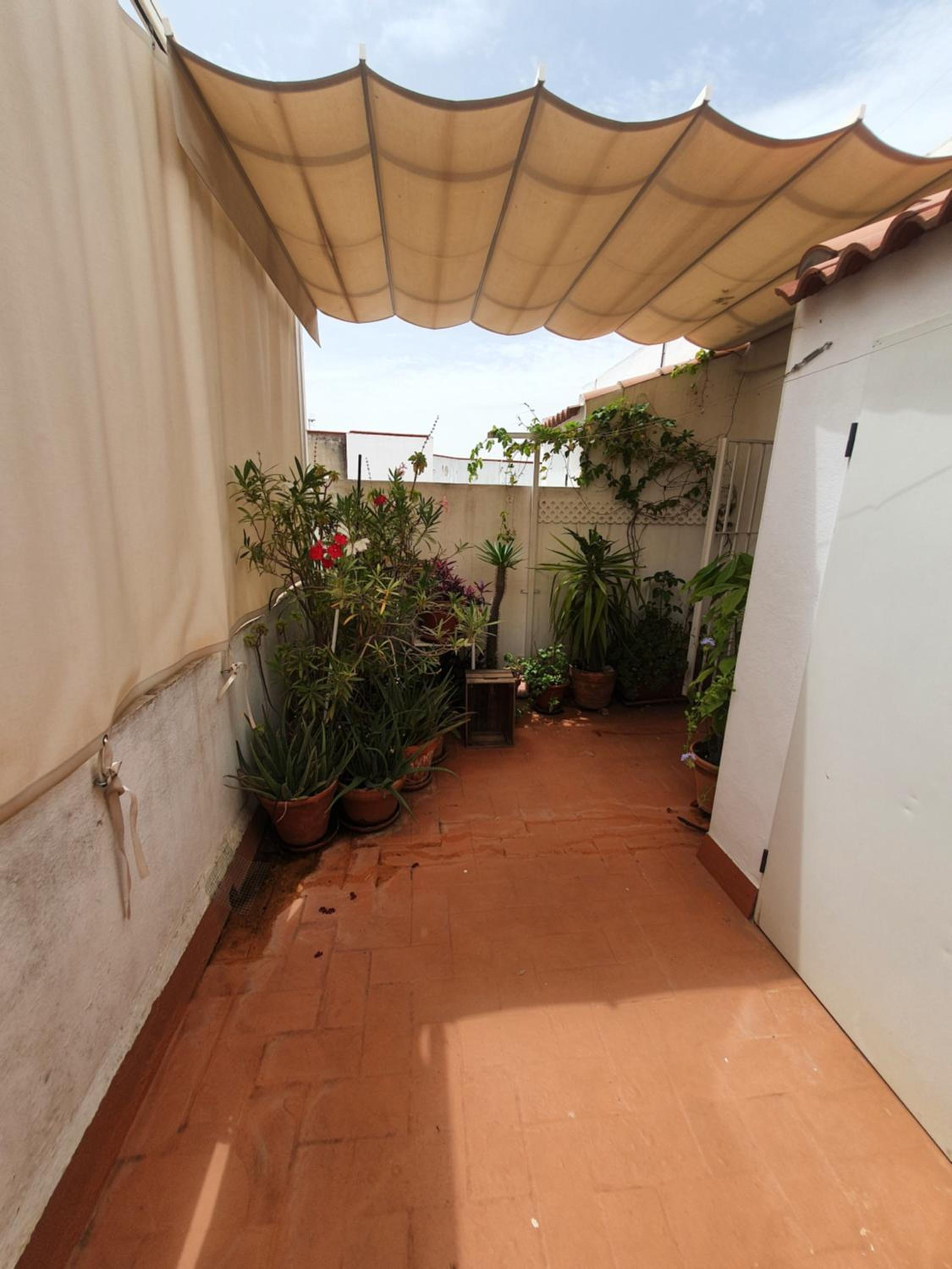 Beautiful apartment with terrace San Basilio
