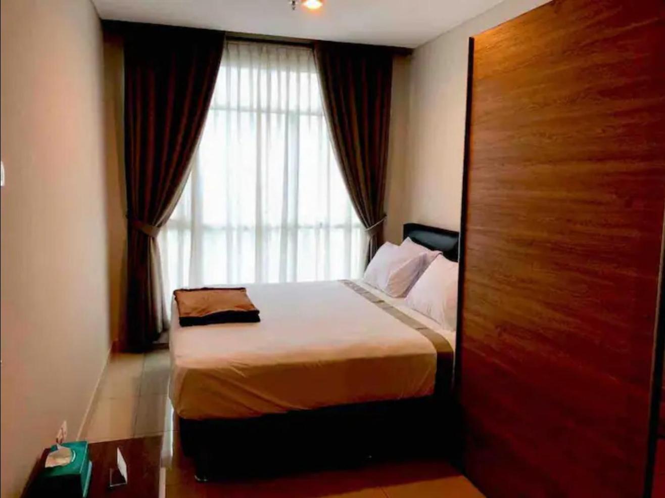 Hotel Central Park Residences (2br - 22nd Floor)