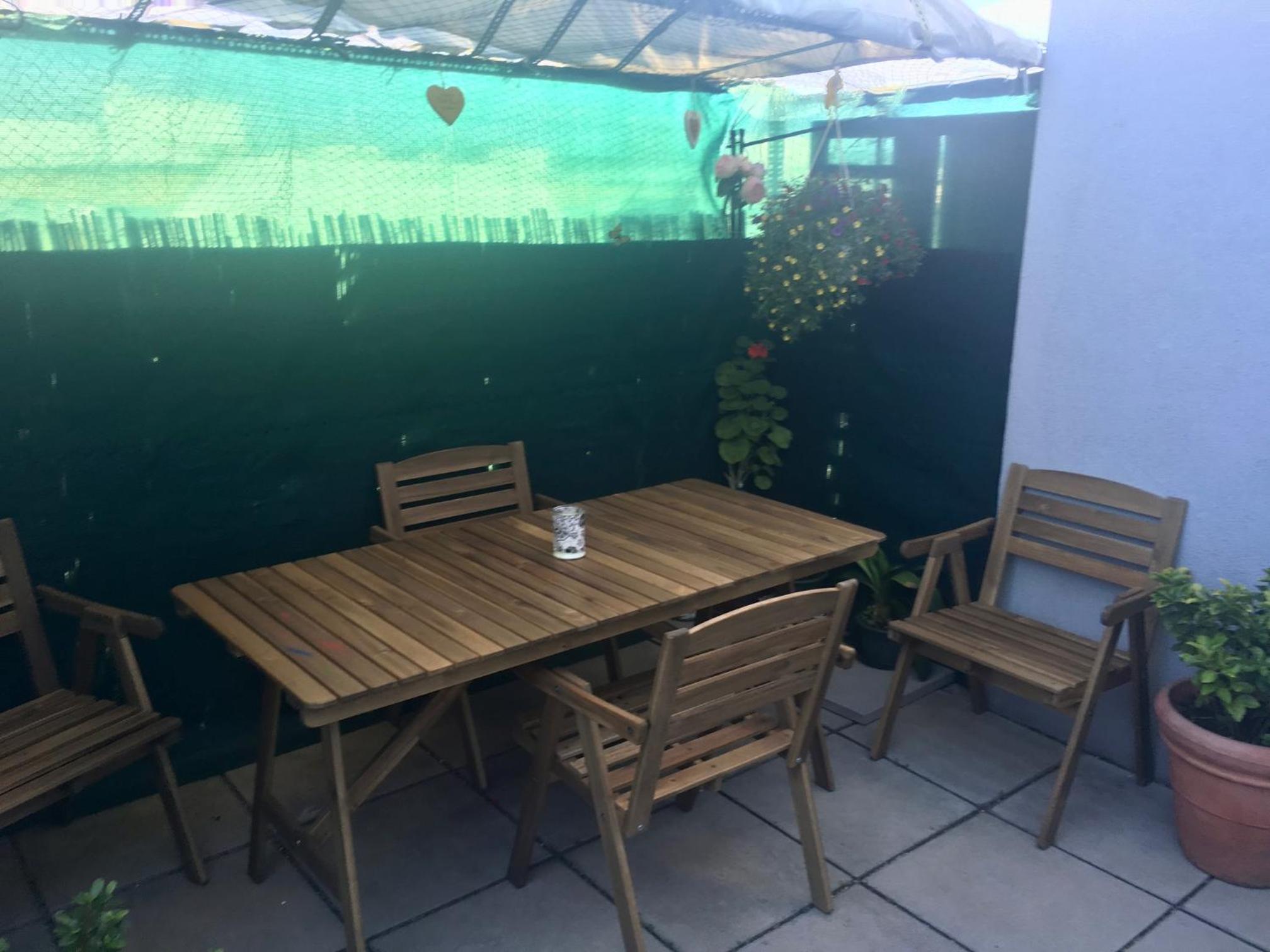 Dachgeschosswohnung mit kostenlosem Parkplatz und Internet!