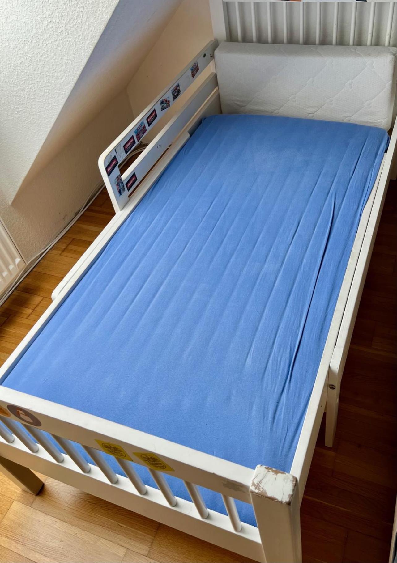 Dachgeschosswohnung mit kostenlosem Parkplatz und Internet!