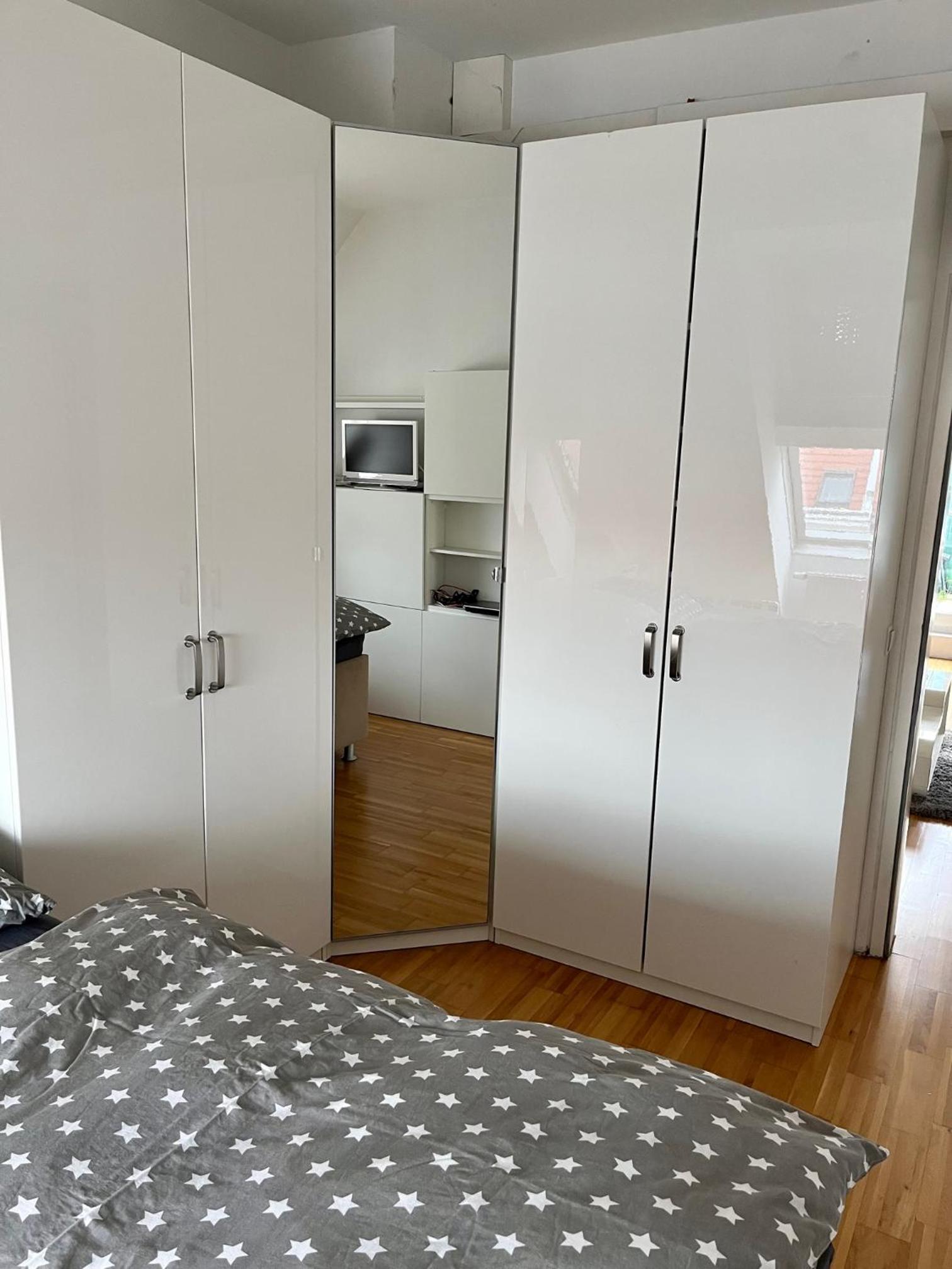 Dachgeschosswohnung mit kostenlosem Parkplatz und Internet!