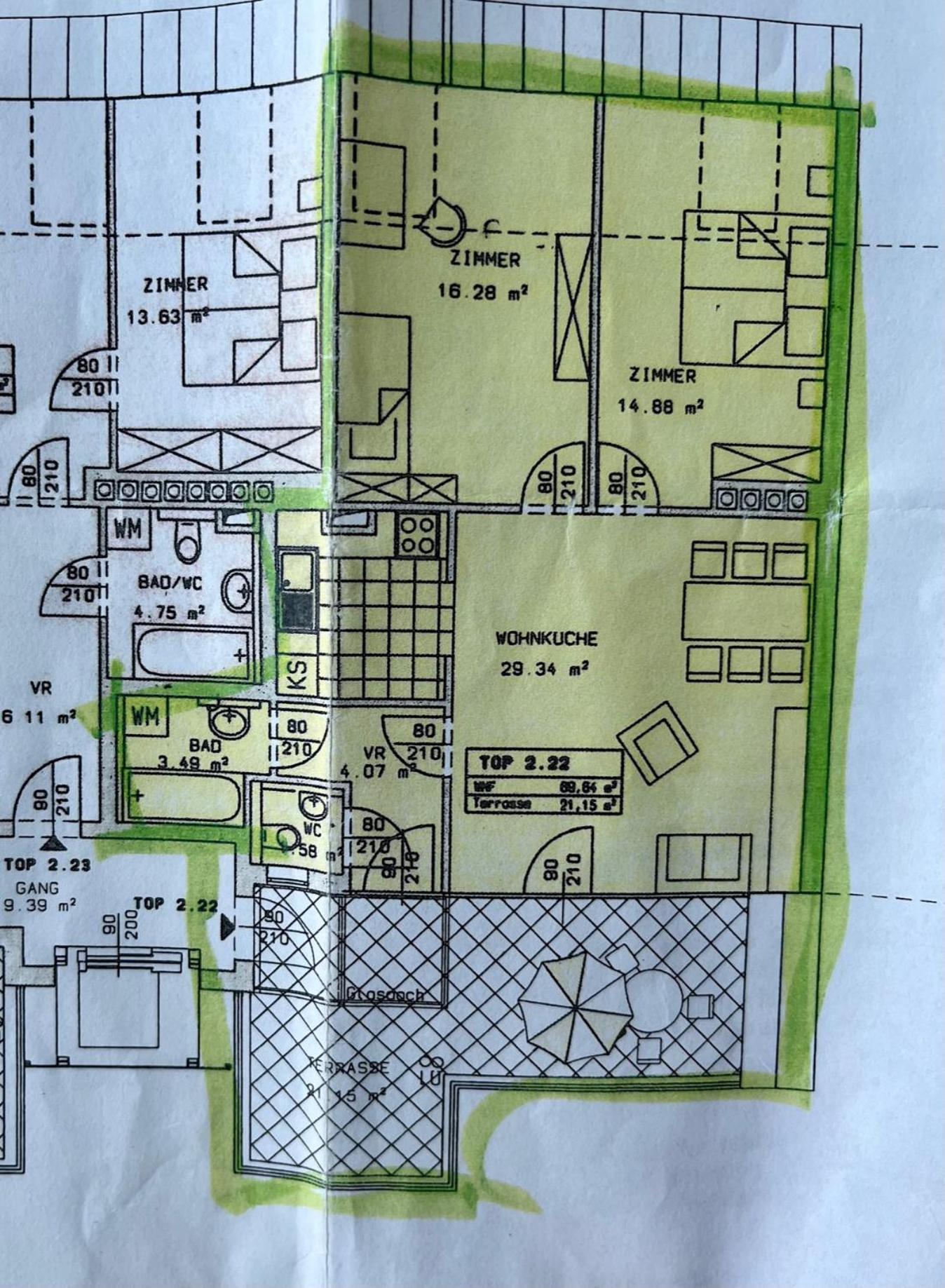 Dachgeschosswohnung mit kostenlosem Parkplatz und Internet!