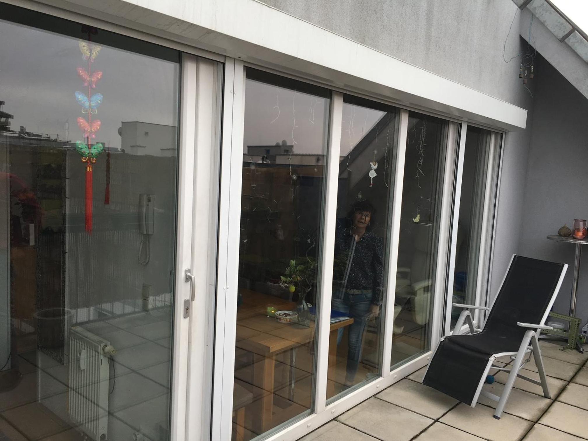 Dachgeschosswohnung mit kostenlosem Parkplatz und Internet!