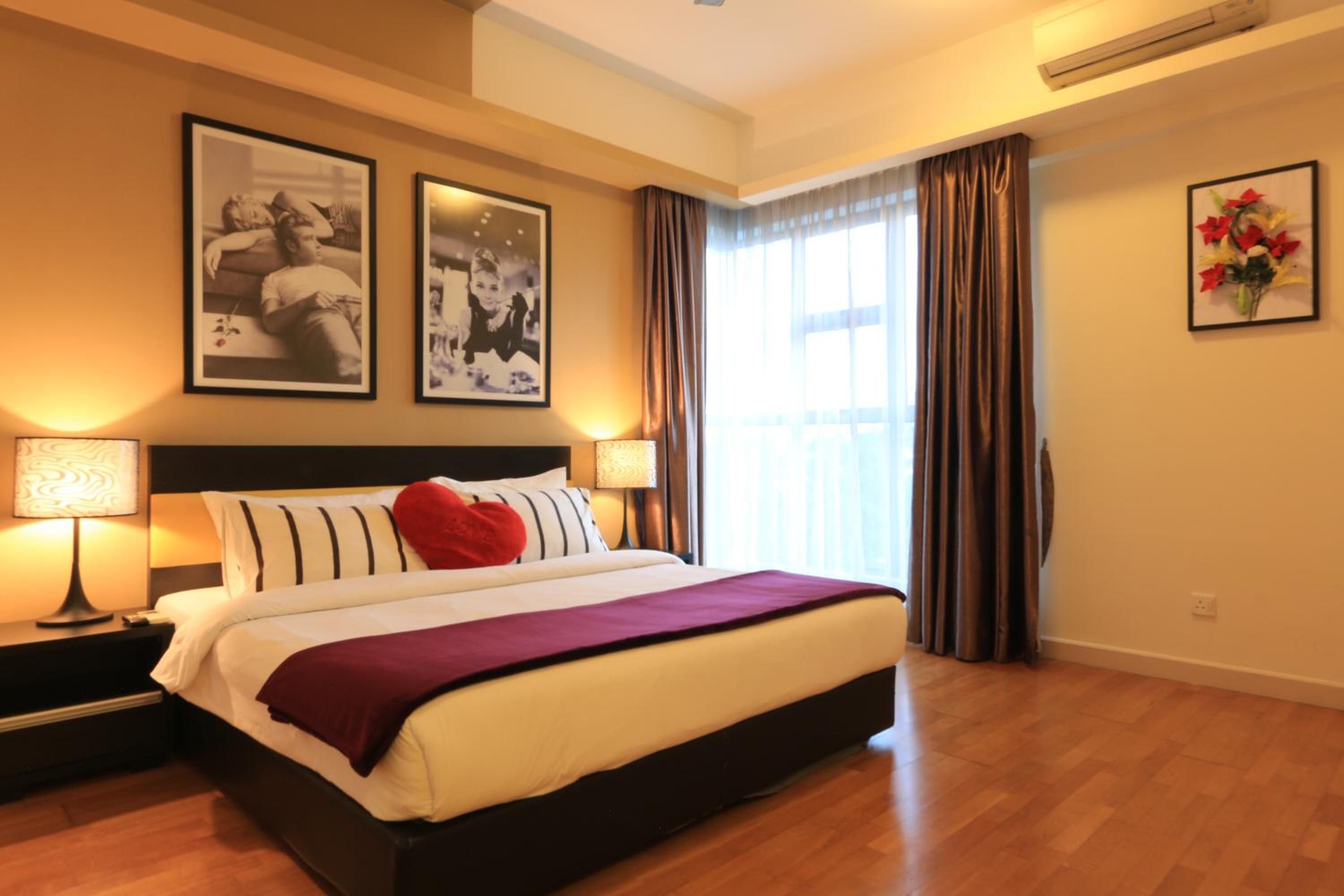 Suasana Bukit Ceylon Residence
