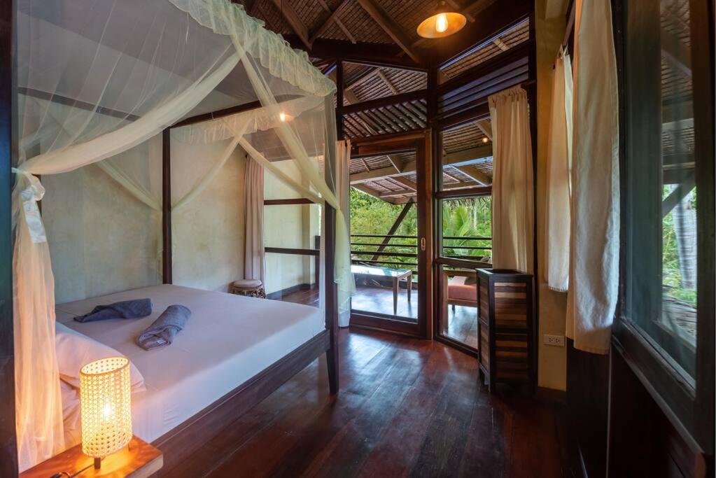 Alaia Hideaway