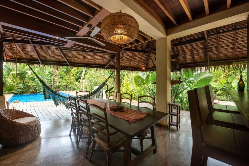 Alaia Hideaway