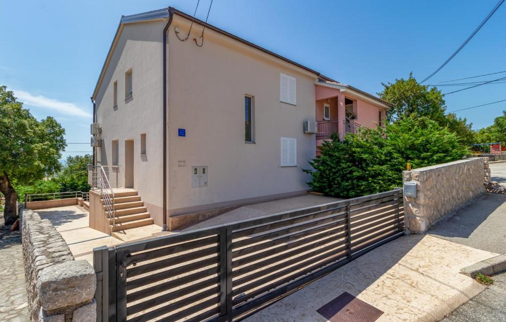 Hotel House Lavander - Image 1