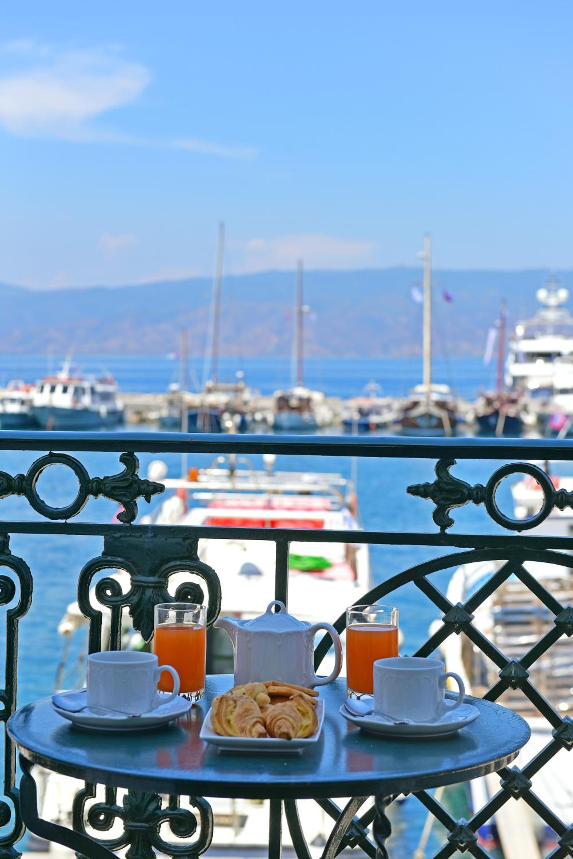 balcony