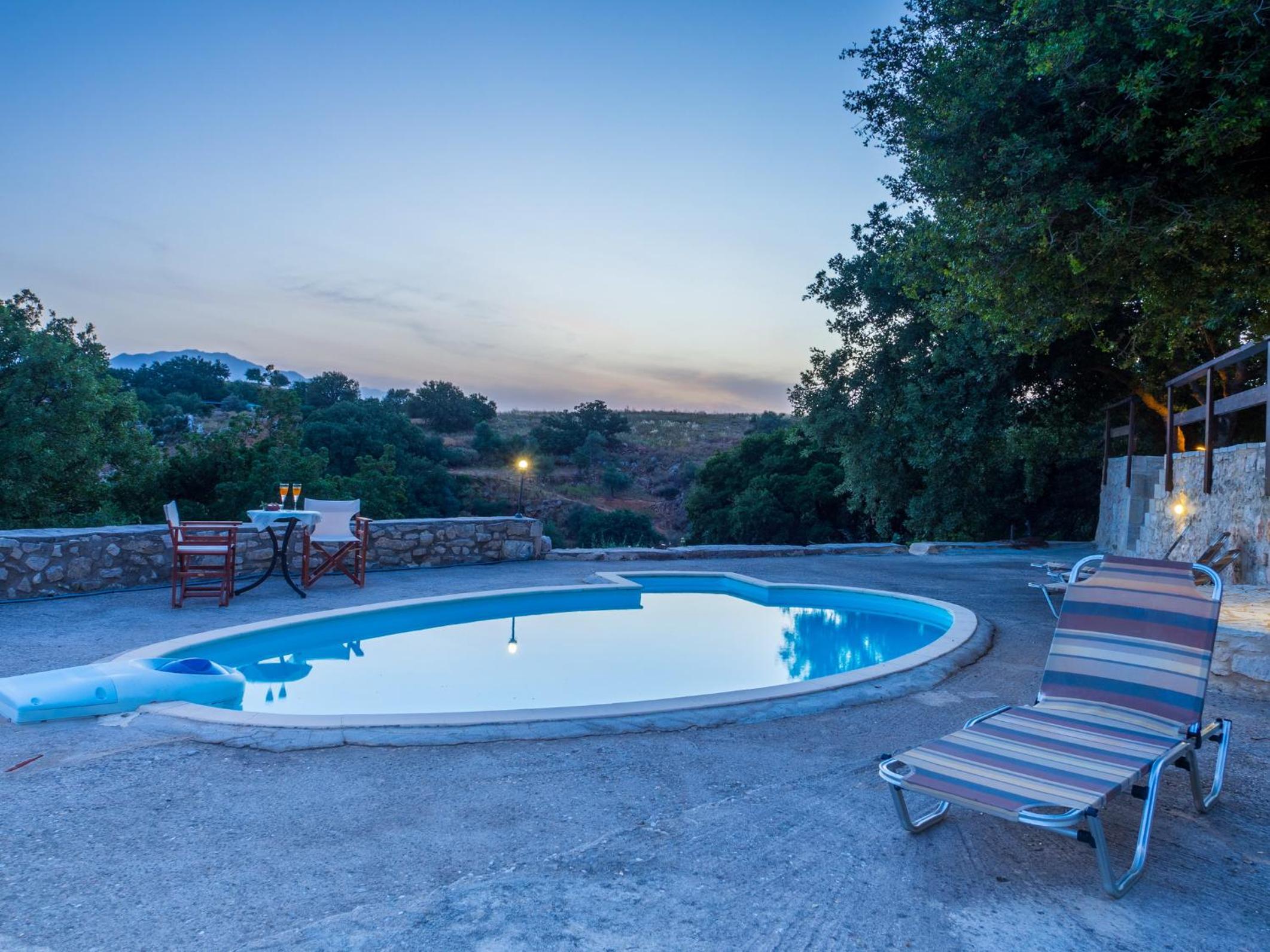 Stone Built Private villa Limeri with pool, BBQ & Shaded Patio
