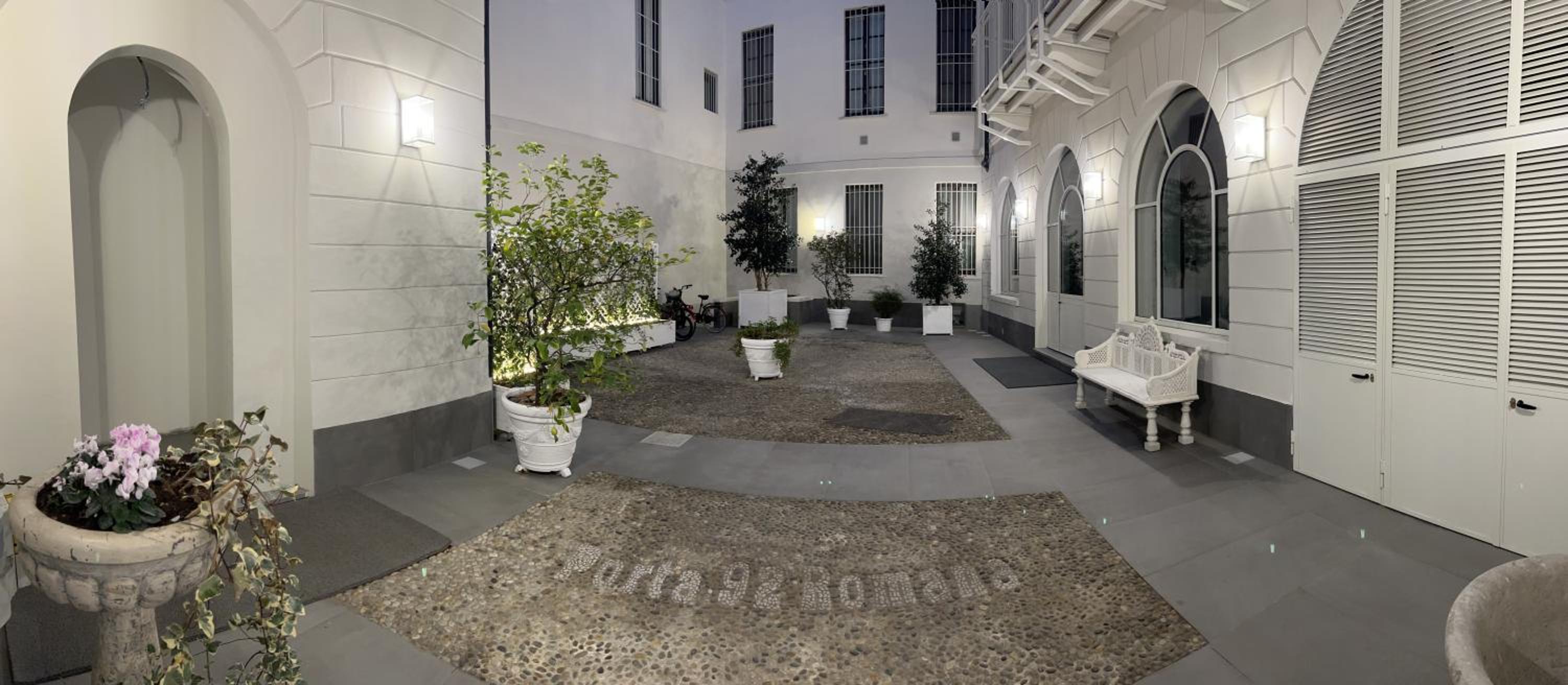Porta 92 Romana