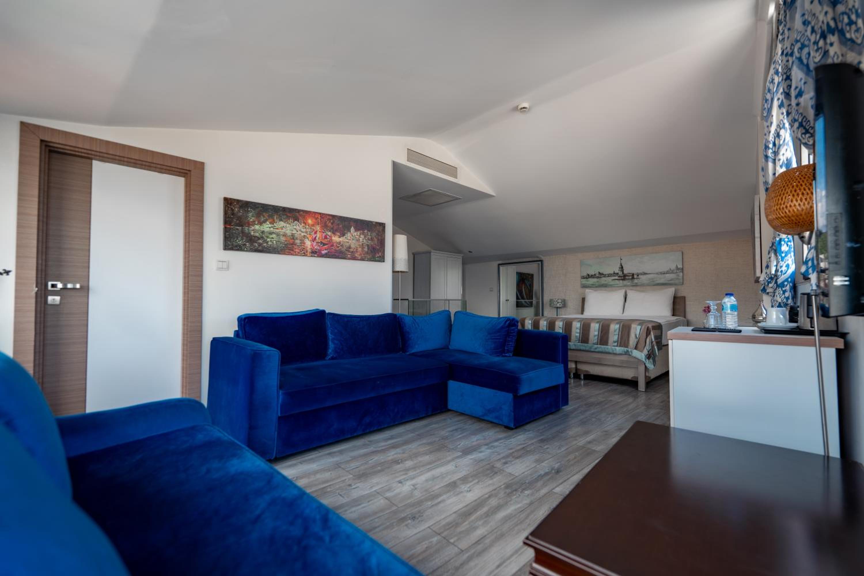 Elanaz Hotel - Image 22