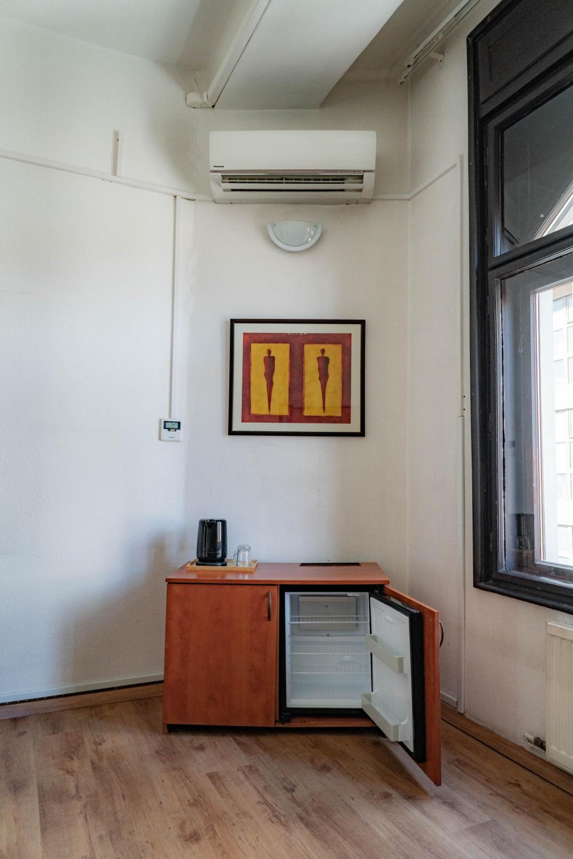Photo 29