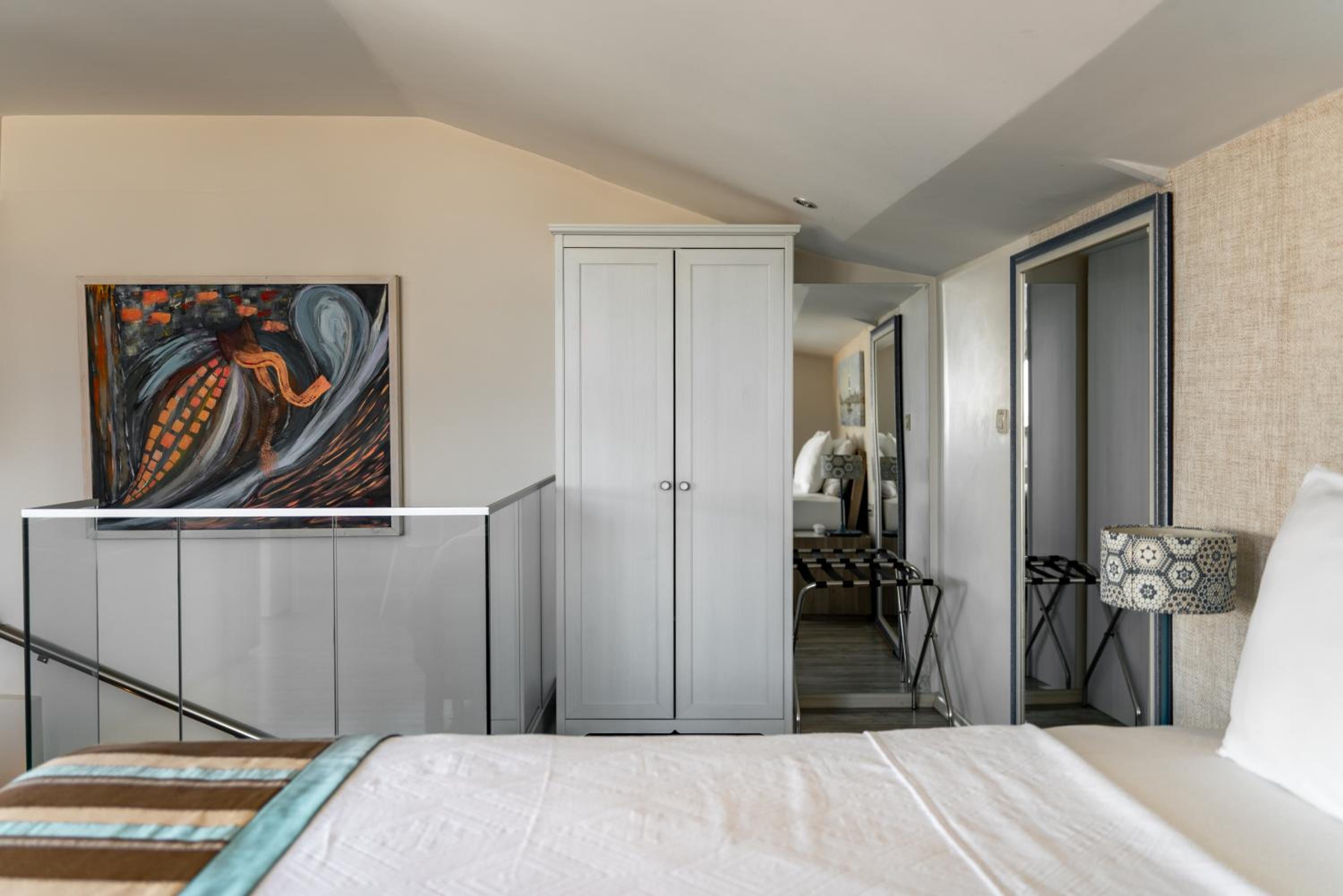 Elanaz Hotel - Image 24