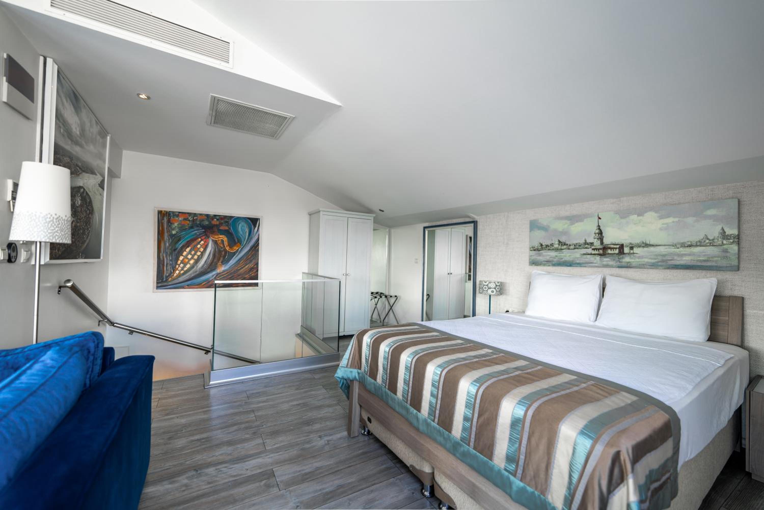 Elanaz Hotel - Image 32