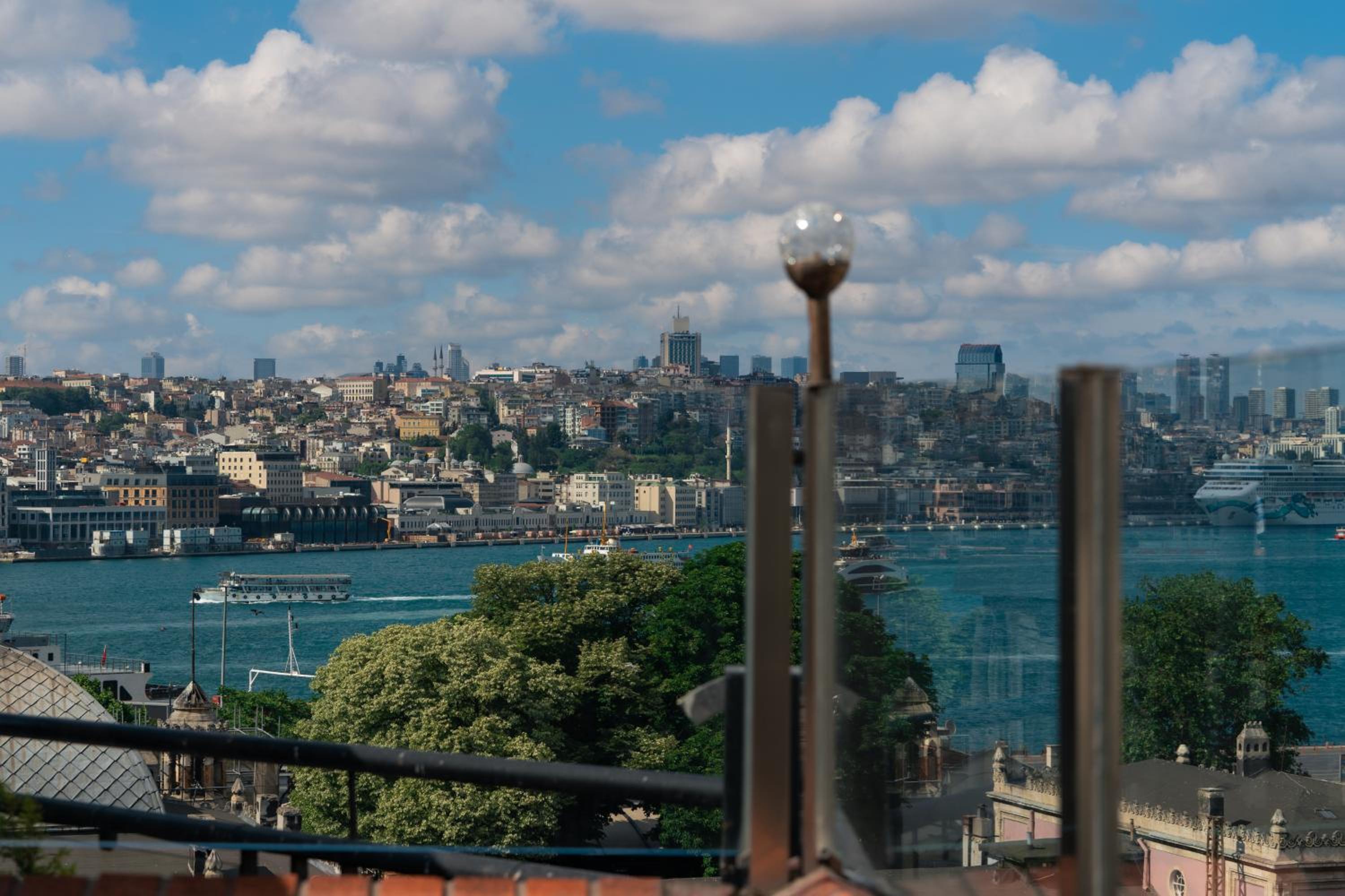 Elanaz Hotel - Image 41