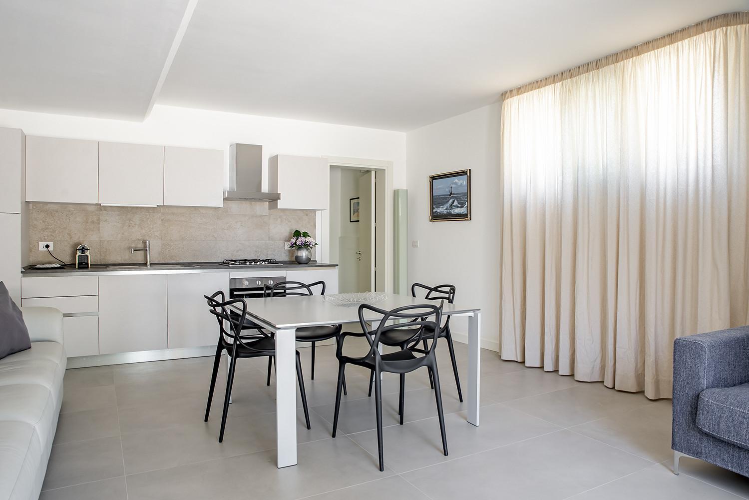 Floridia Apartments with garden